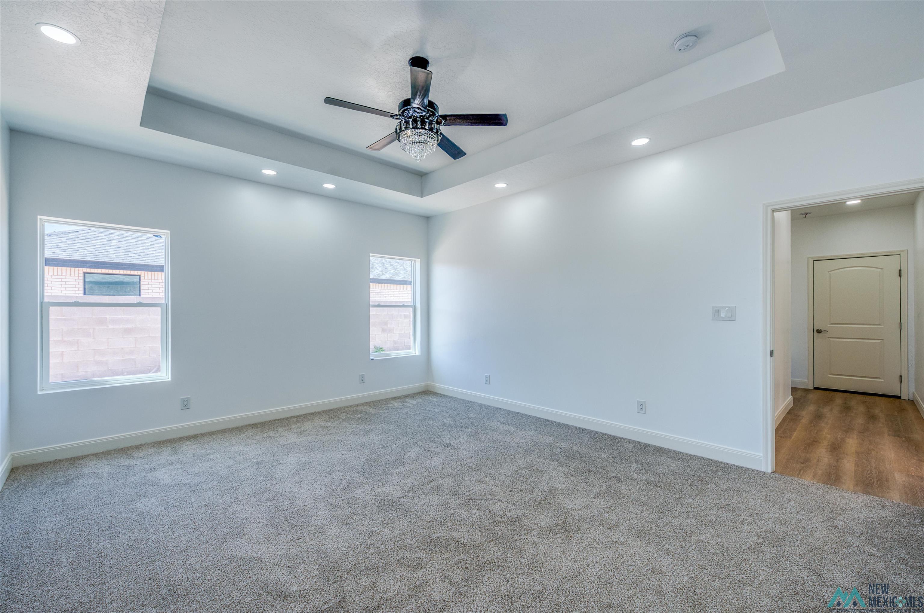 1101 N Eisenhower Road, Roswell, Texas image 34