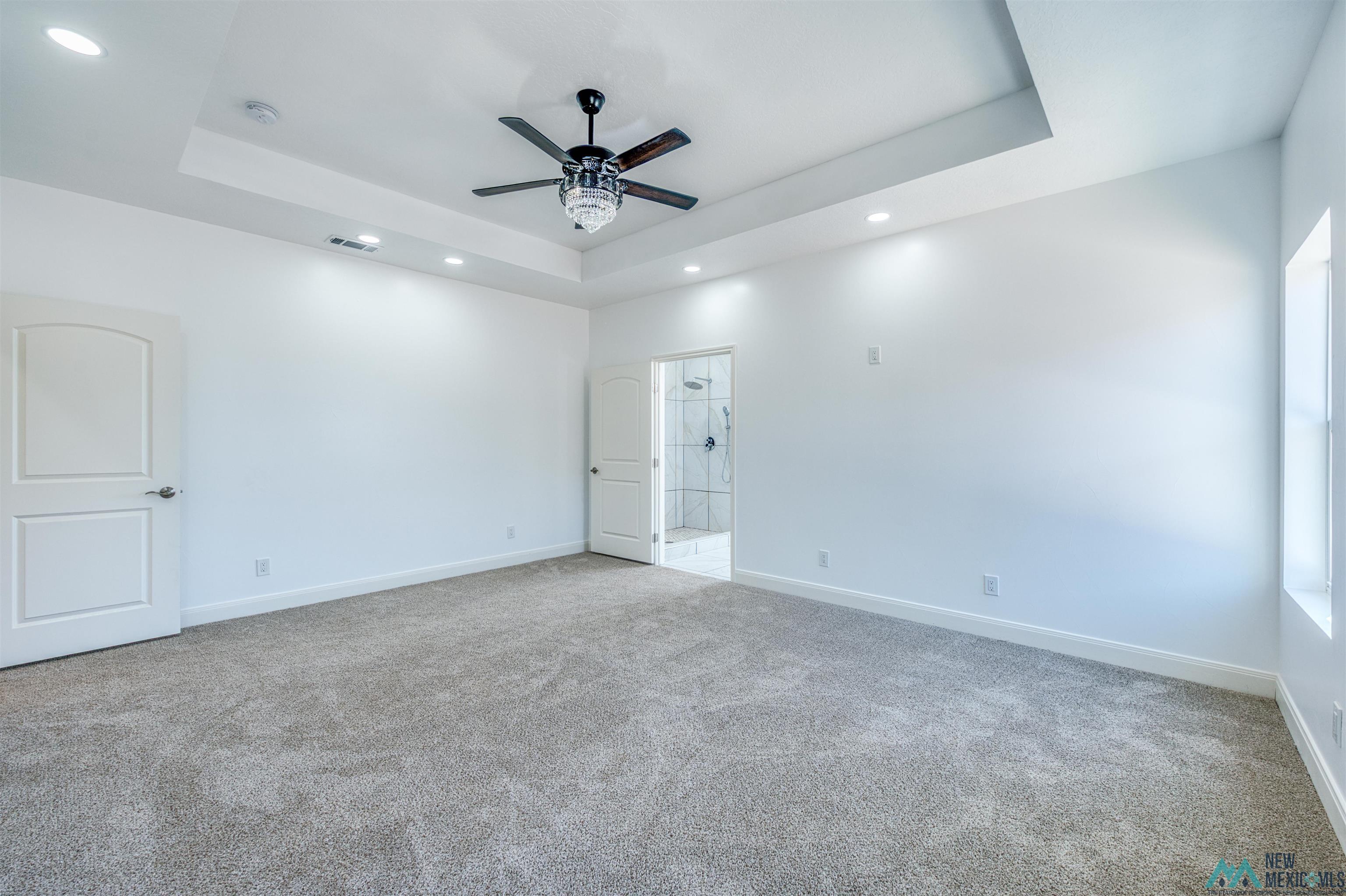 1101 N Eisenhower Road, Roswell, Texas image 38