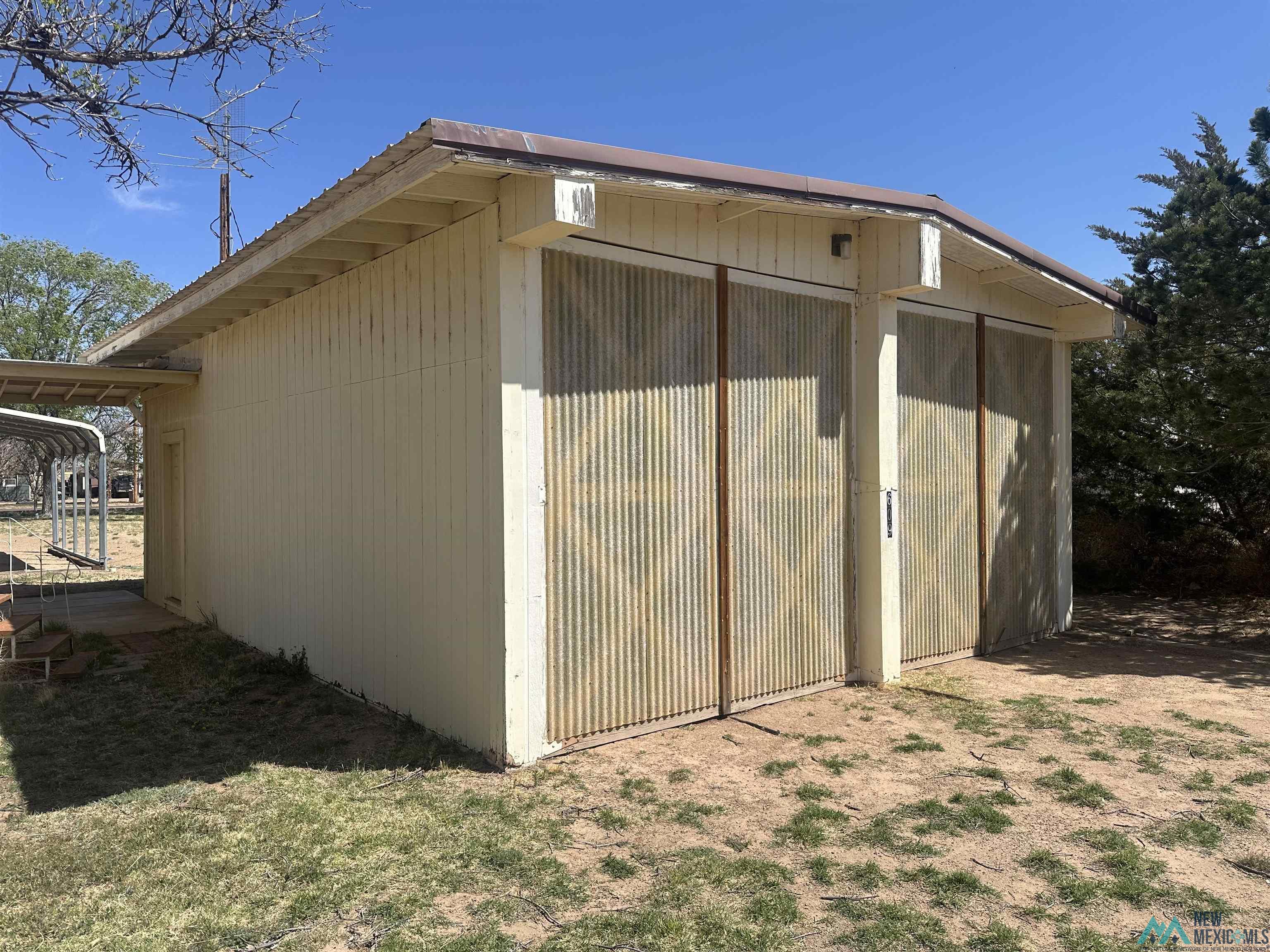609 Cougar Drive, Logan, Texas image 3