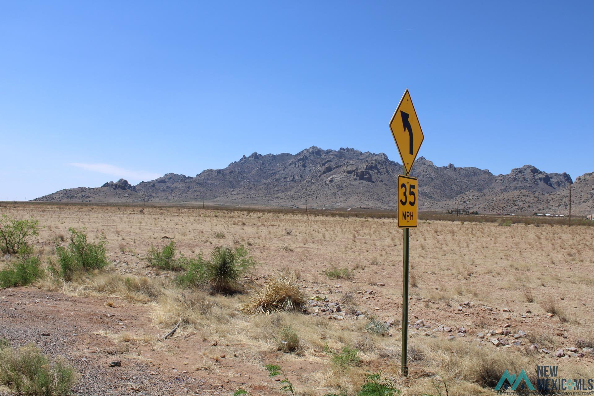 Luna Rd Se, Deming, New Mexico image 8