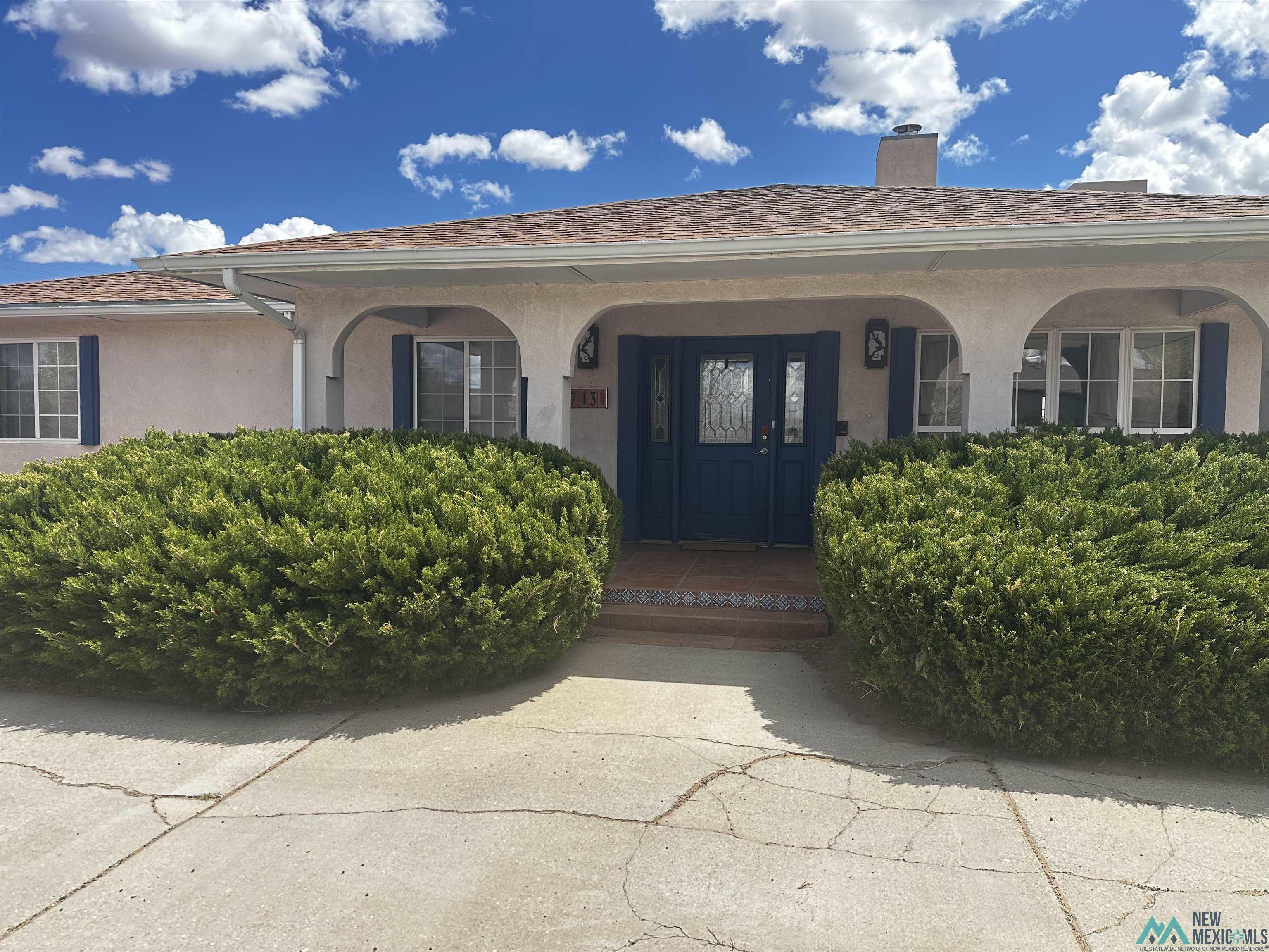 1713 Red Rock Drive, Gallup, Texas image 1