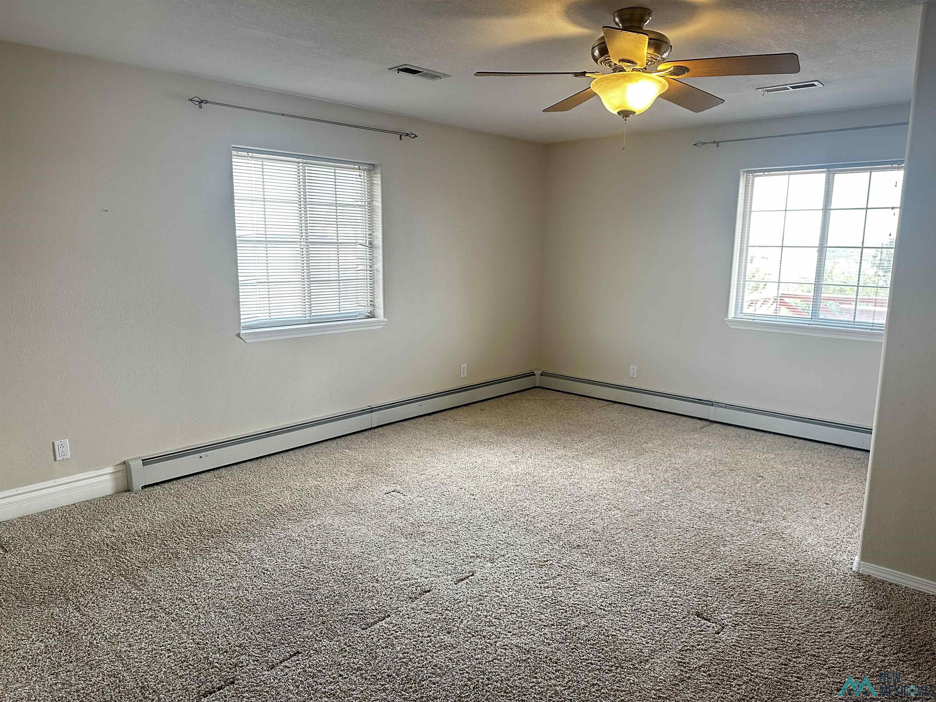 1713 Red Rock Drive, Gallup, Texas image 2