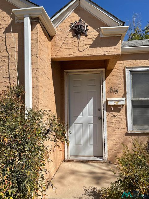 Homes For Sale - 615 S Michigan Avenue<br/> Chaves County, Roswell, NM 88203