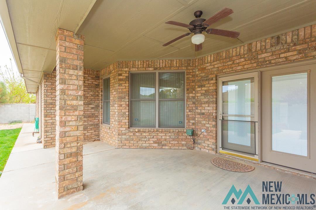7 La Placita Drive, Roswell, Texas image 10