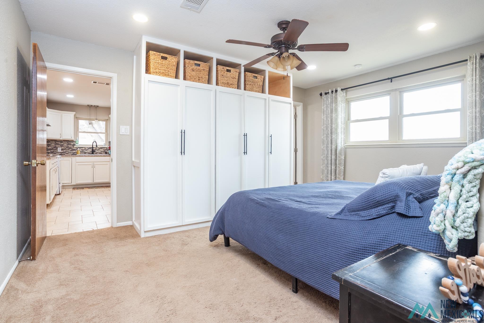 Clovis, New Mexico 88101, United States, 3 Bedrooms Bedrooms, ,2 BathroomsBathrooms,Residential,Active,89946