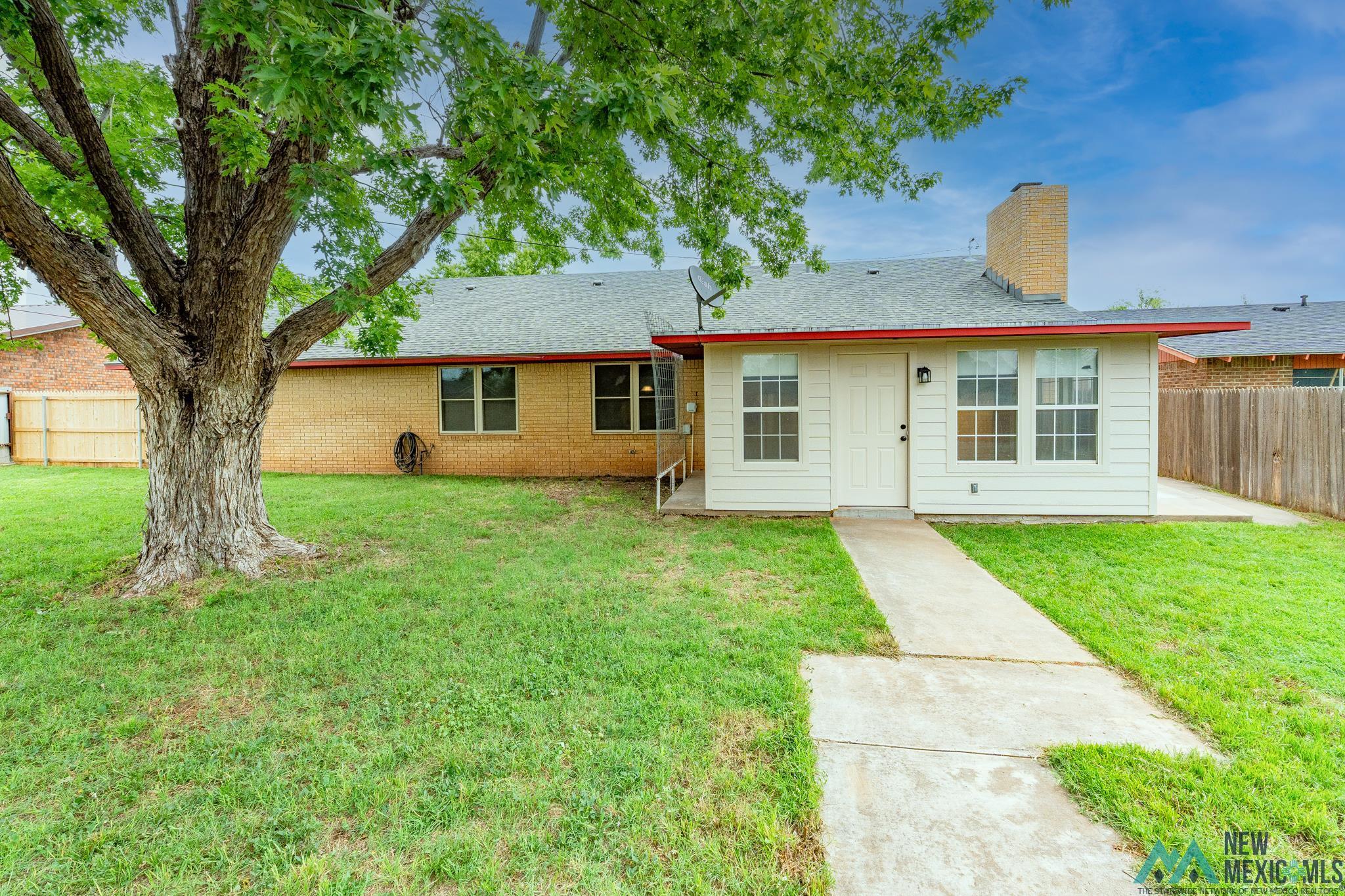 Clovis, New Mexico 88101, United States, 3 Bedrooms Bedrooms, ,2 BathroomsBathrooms,Residential,Active,163402