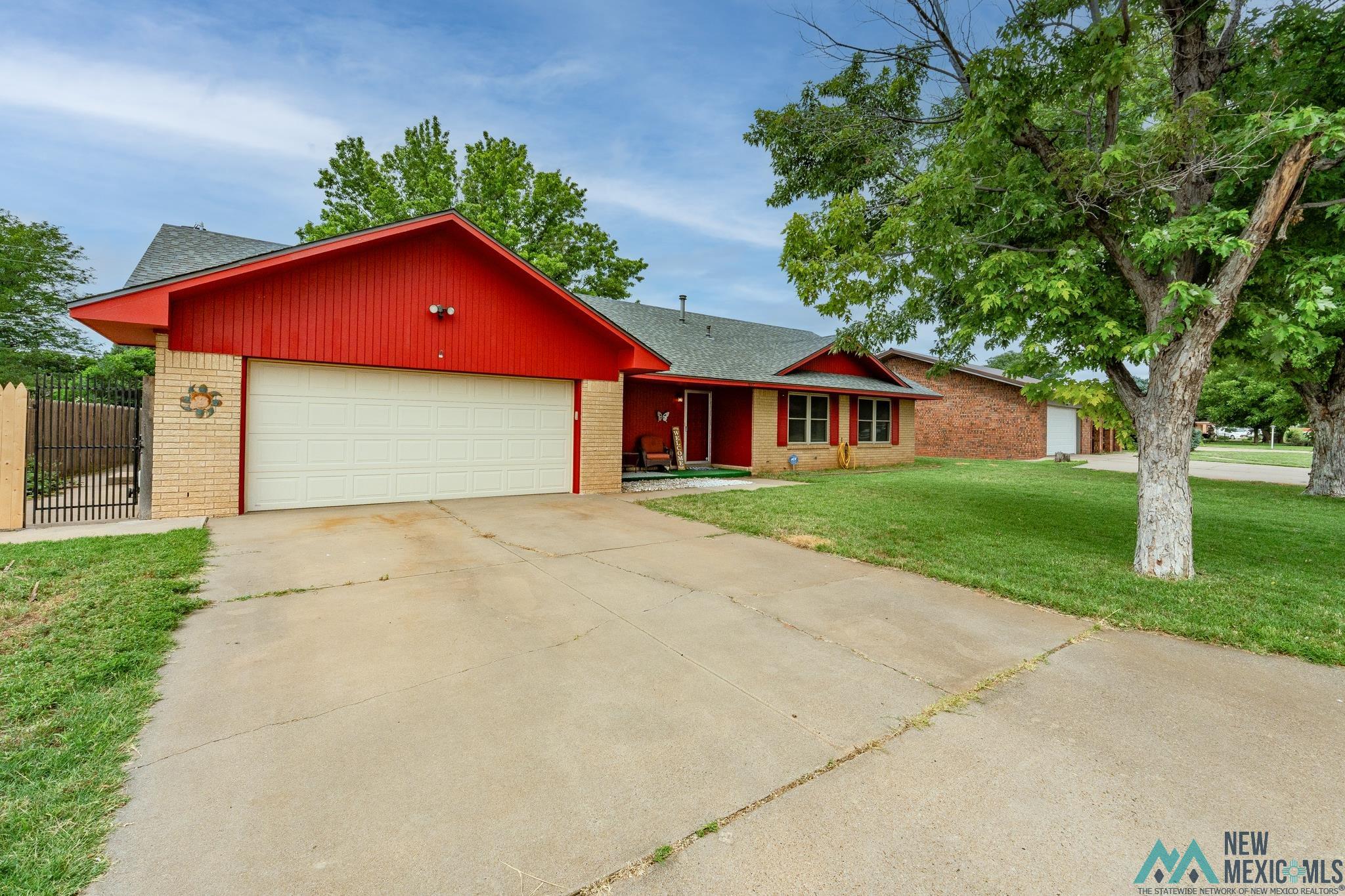 Clovis, New Mexico 88101, United States, 3 Bedrooms Bedrooms, ,2 BathroomsBathrooms,Residential,Active,163402