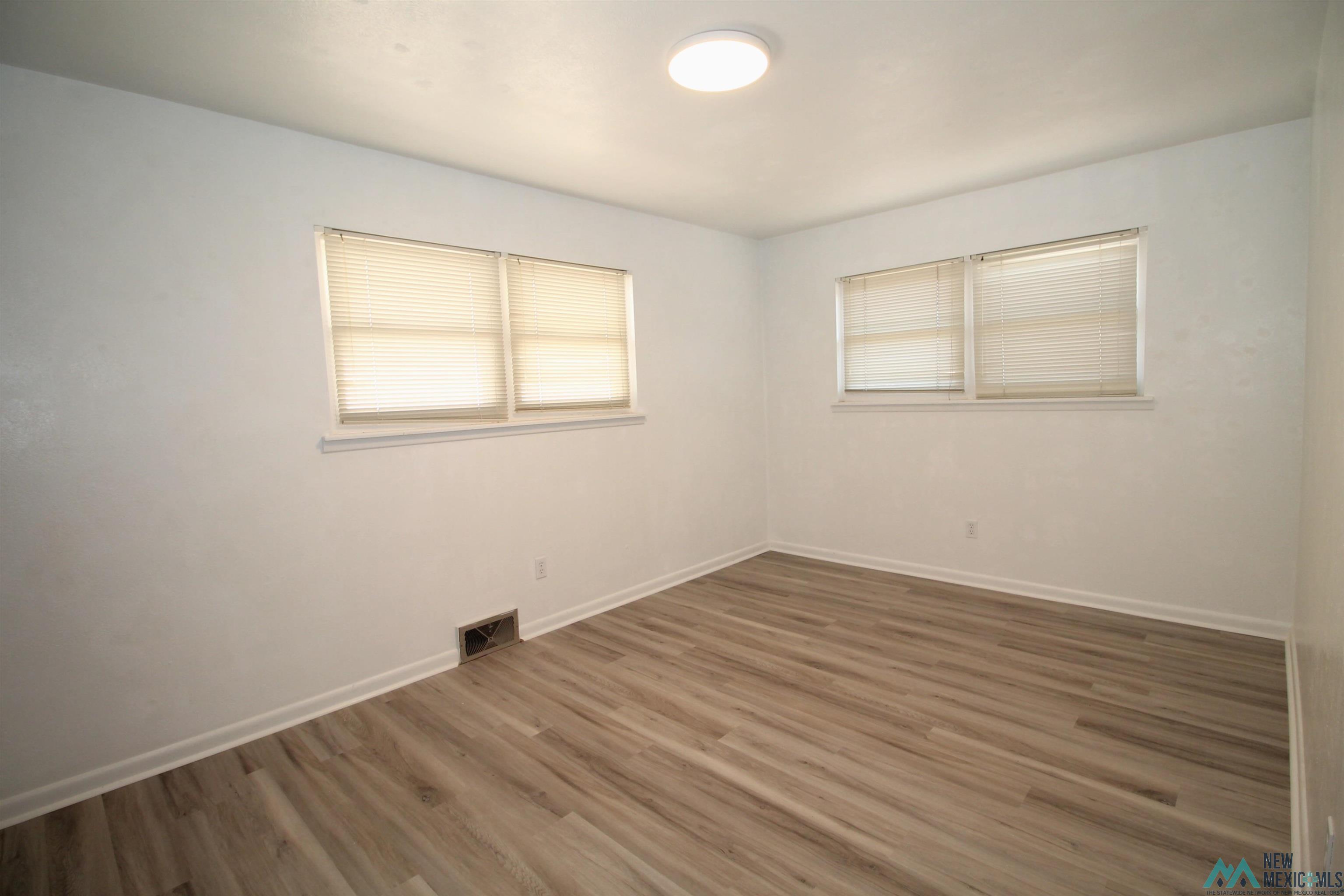301 Cactus Drive, Clovis, Texas image 11