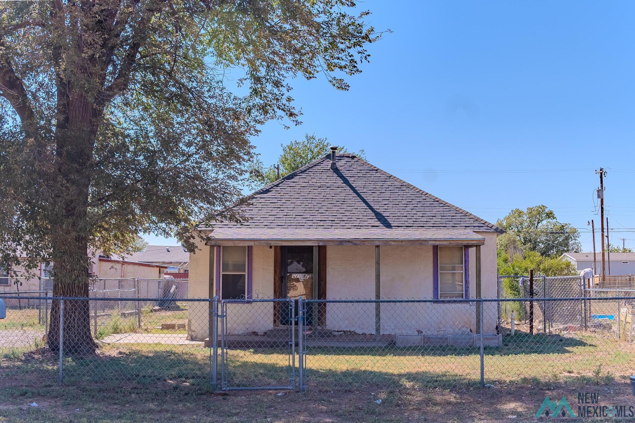 504 Hall Street, Clovis, New Mexico image 1