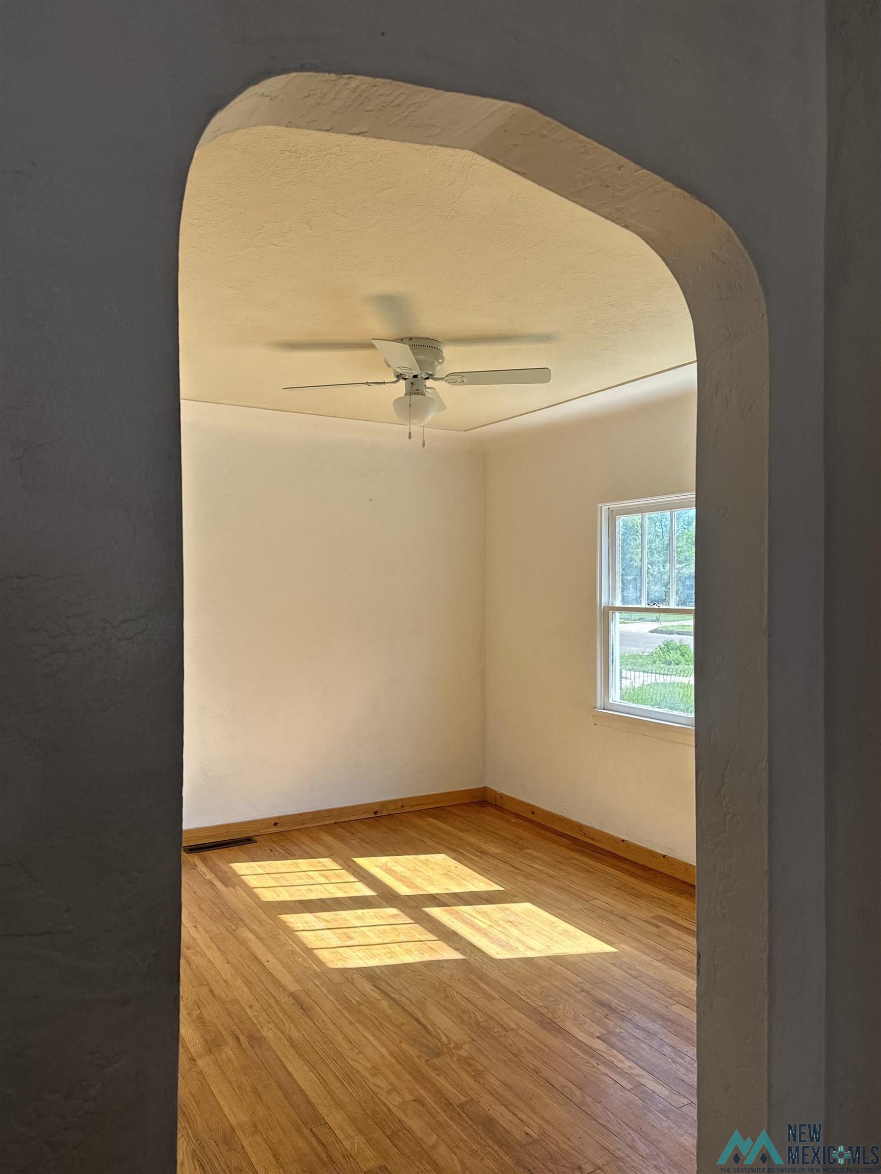 1044 Fourth Street, Las Vegas, Texas image 4