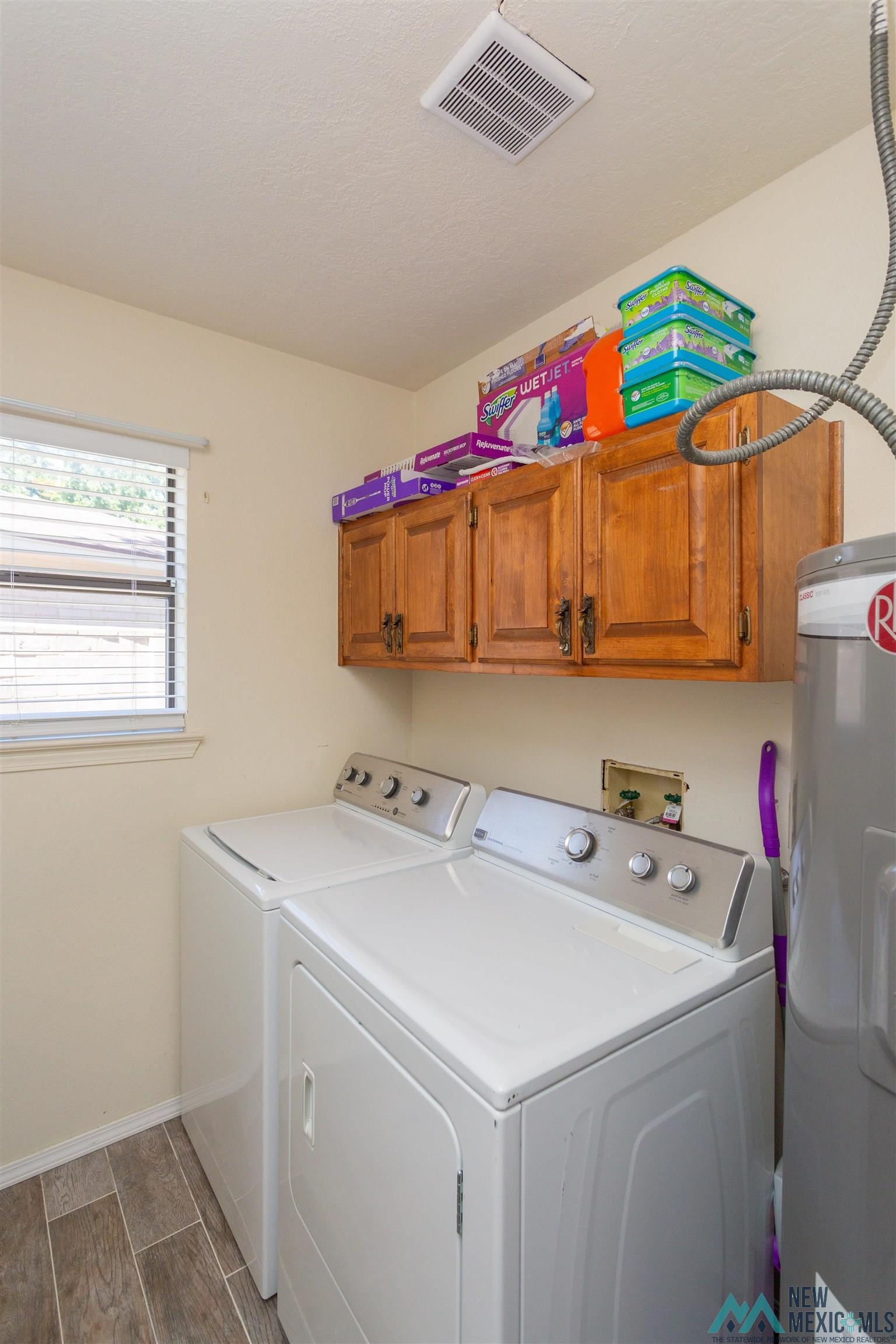 Roswell, New Mexico 88201, United States, 3 Bedrooms Bedrooms, ,2 BathroomsBathrooms,Residential,Active,189318