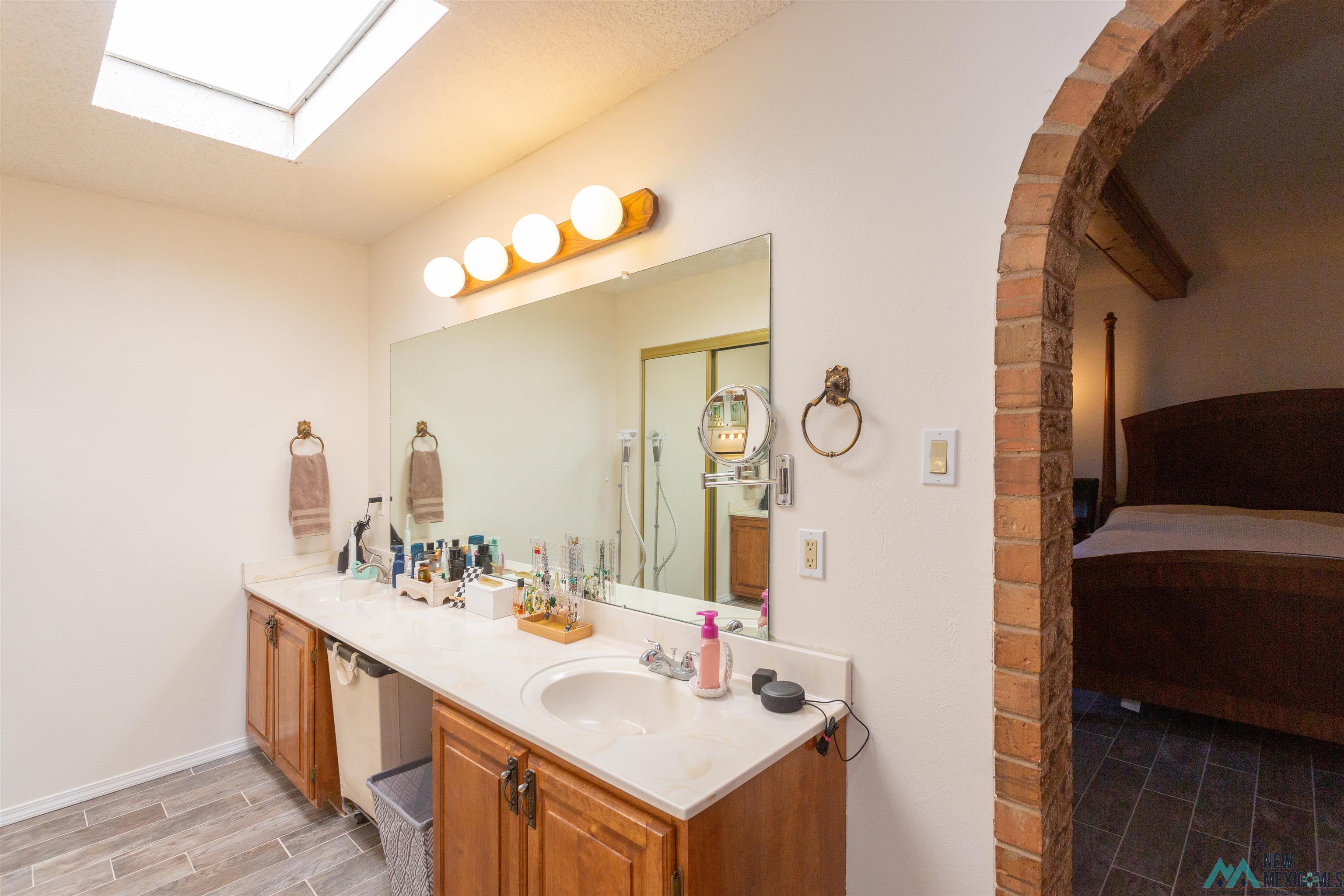 Roswell, New Mexico 88201, United States, 3 Bedrooms Bedrooms, ,2 BathroomsBathrooms,Residential,Active,189318