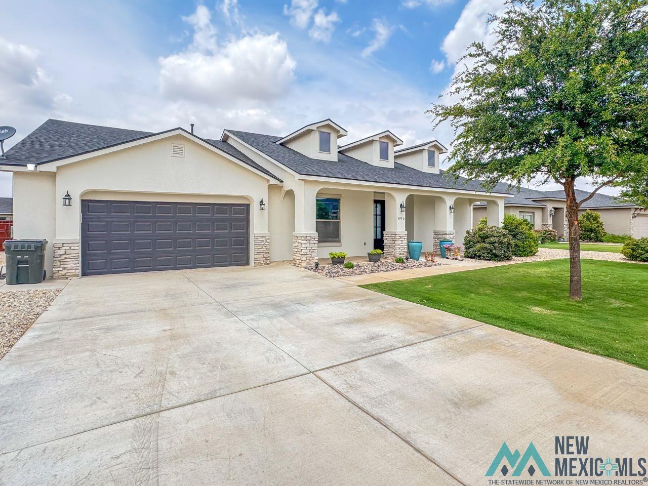 406 Plantation Court, Carlsbad, Texas image 3