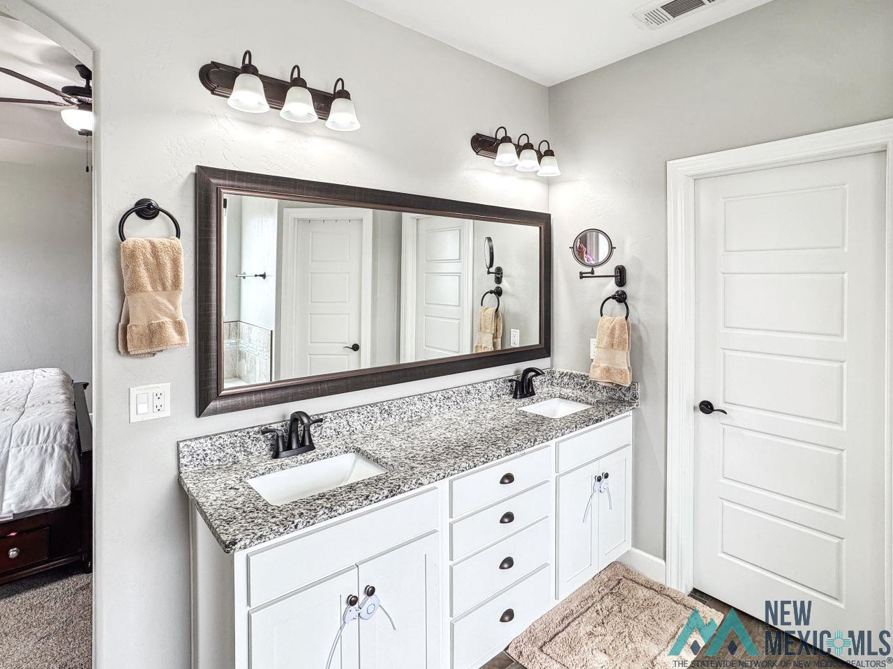 406 Plantation Court, Carlsbad, Texas image 23