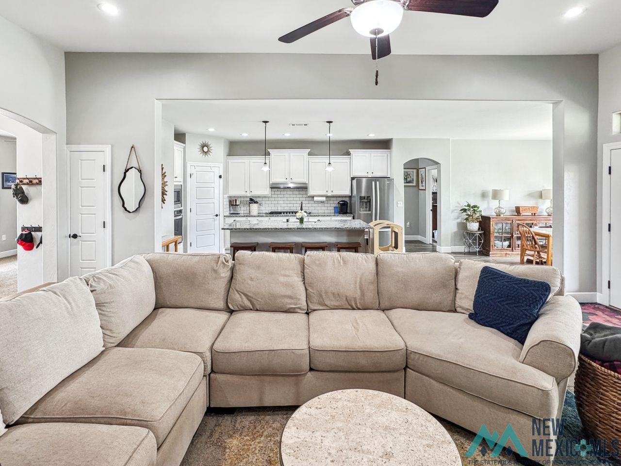 406 Plantation Court, Carlsbad, Texas image 13