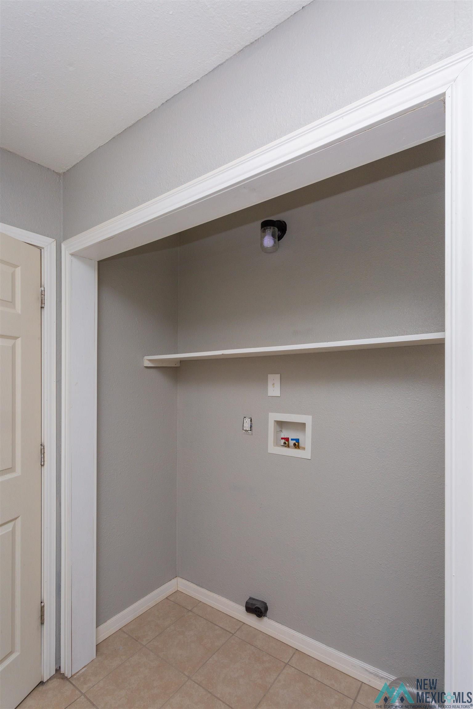 Artesia, New Mexico 88210, United States, 3 Bedrooms Bedrooms, ,1 BathroomBathrooms,Residential,Active,257536