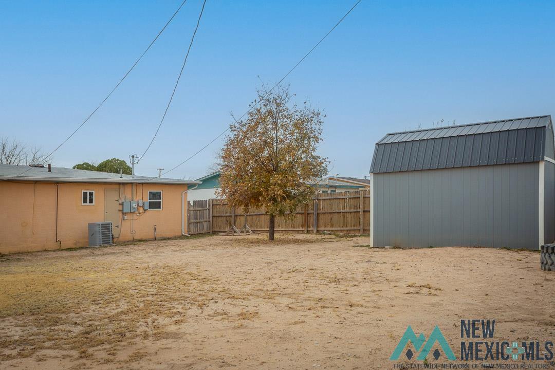 Artesia, New Mexico 88210, United States, 3 Bedrooms Bedrooms, ,1 BathroomBathrooms,Residential,Active,257536