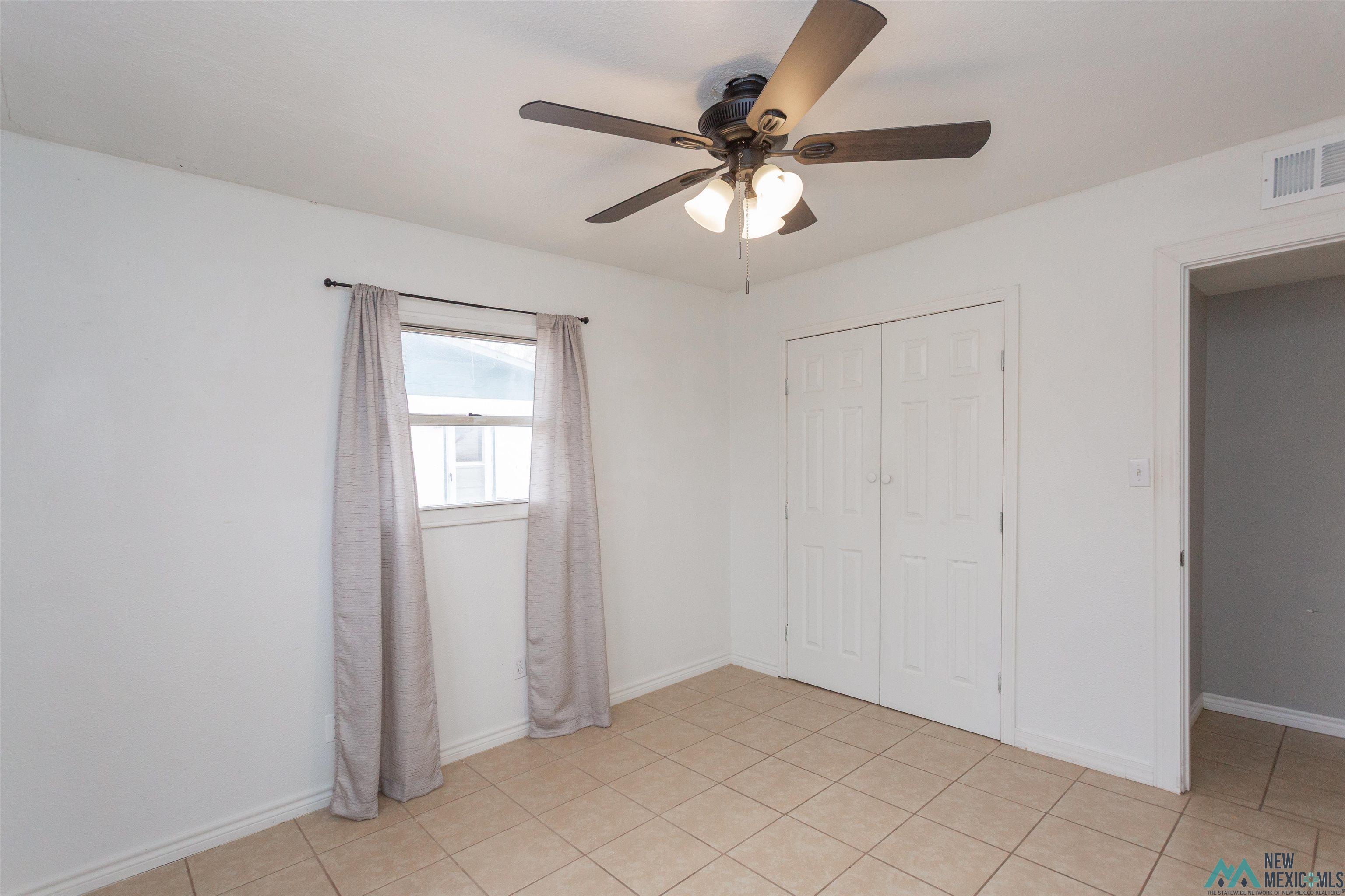 Artesia, New Mexico 88210, United States, 3 Bedrooms Bedrooms, ,1 BathroomBathrooms,Residential,Active,257536