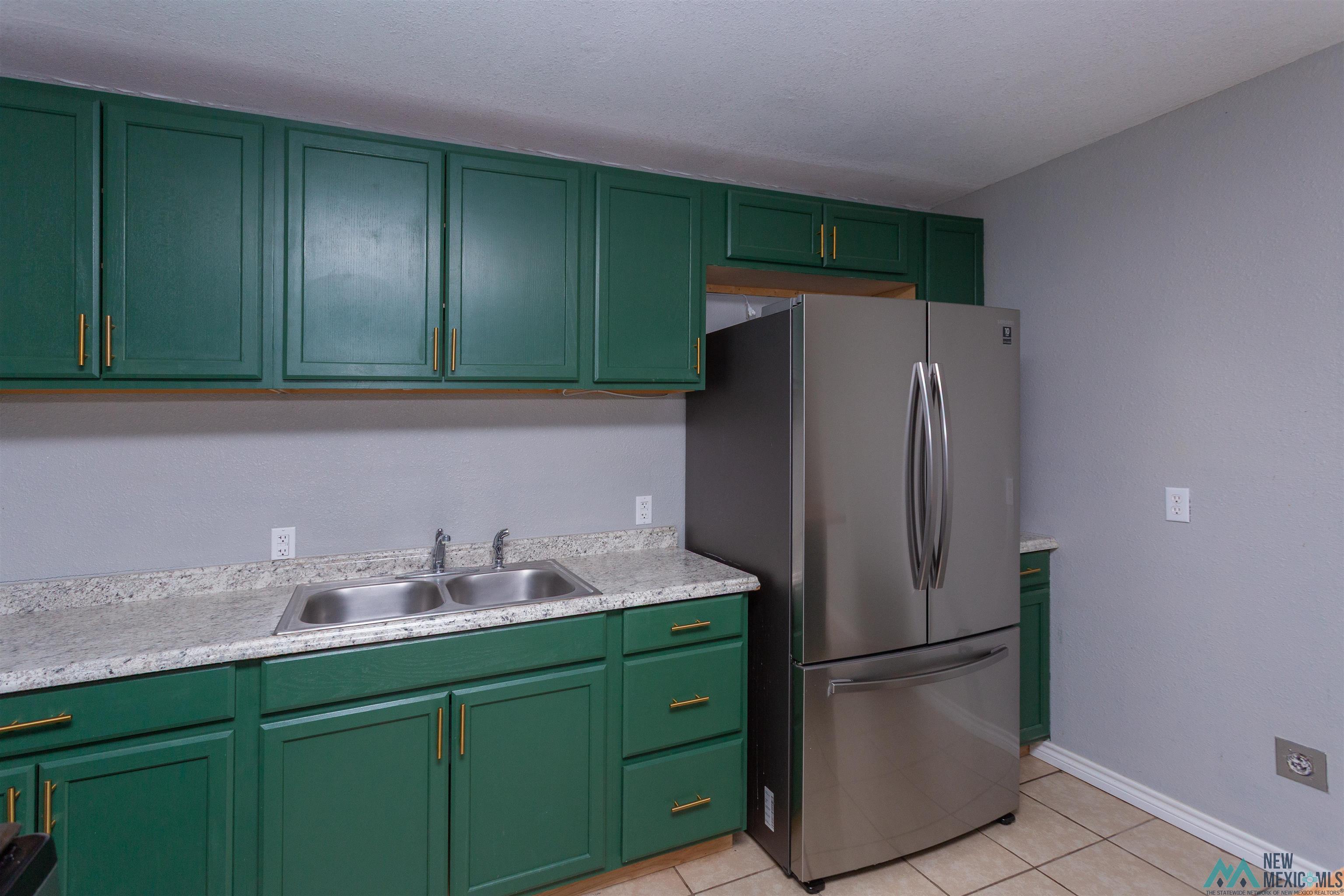 Artesia, New Mexico 88210, United States, 3 Bedrooms Bedrooms, ,1 BathroomBathrooms,Residential,Active,257536