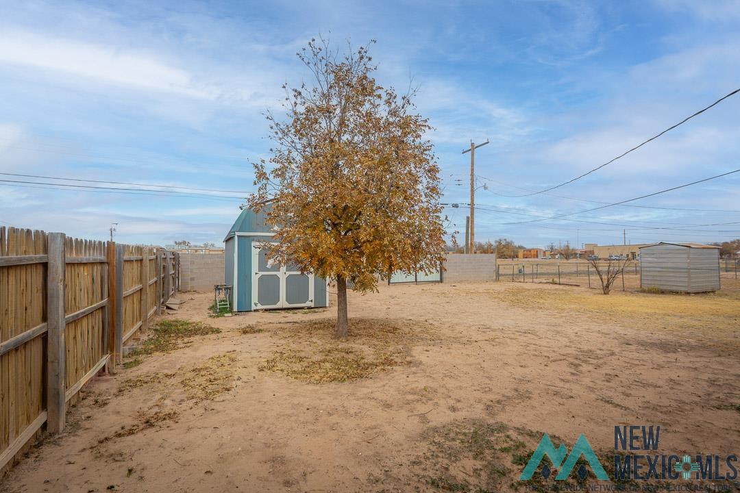 Artesia, New Mexico 88210, United States, 3 Bedrooms Bedrooms, ,1 BathroomBathrooms,Residential,Active,257536