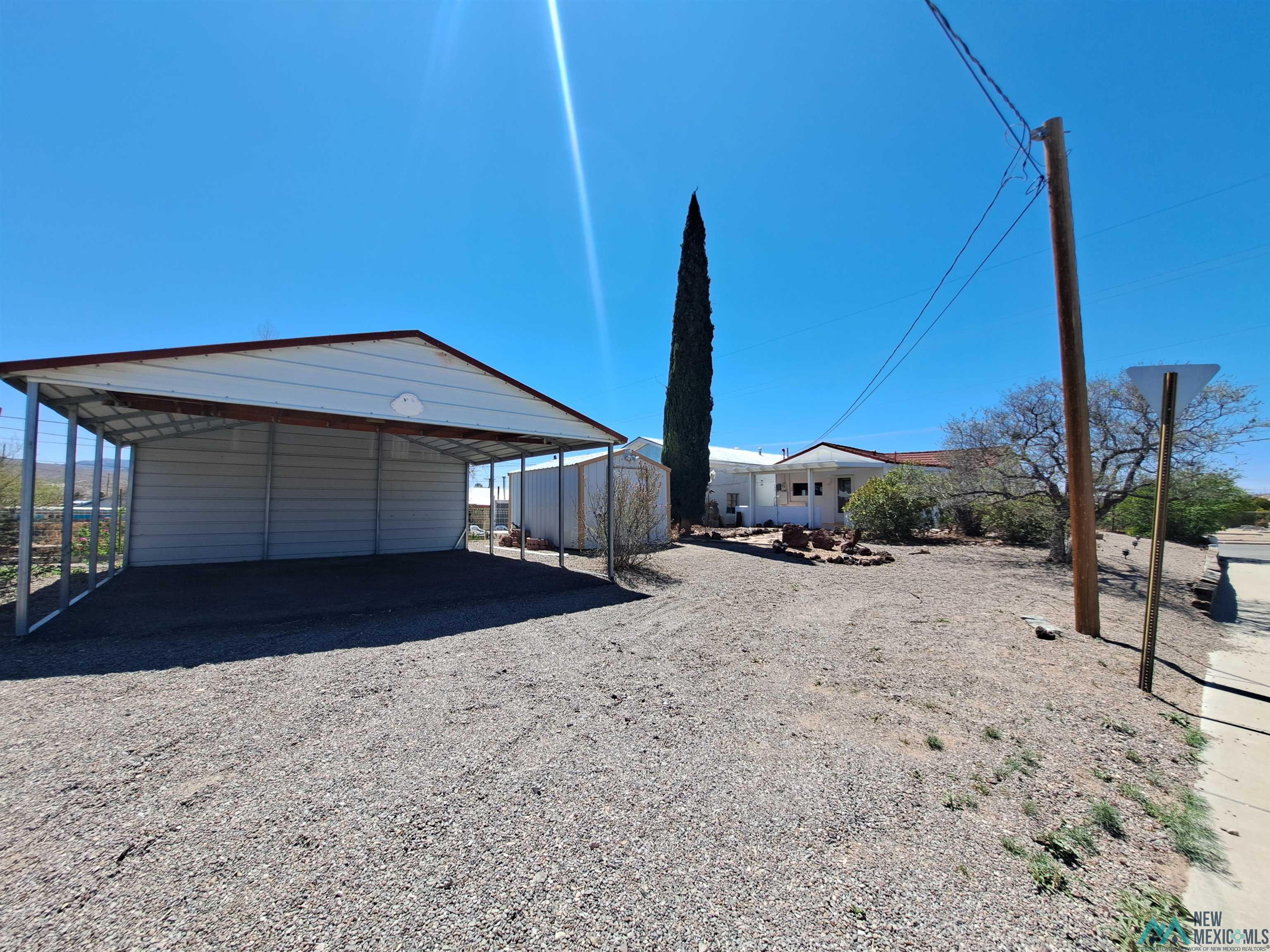 819 N Ash Street, Truth Or Consequences, Texas image 6
