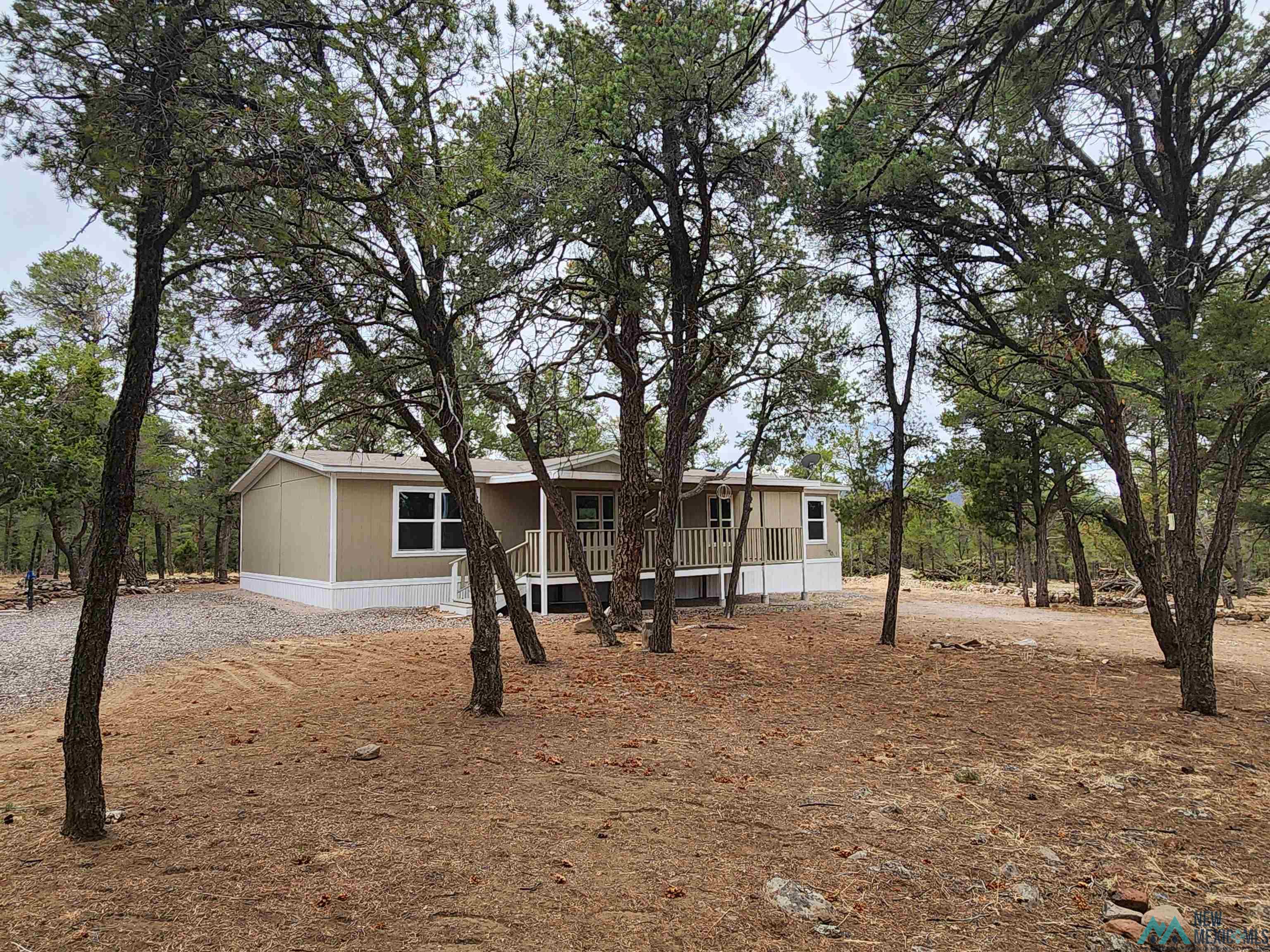 21 Branding Iron Road, Quemado, New Mexico image 1