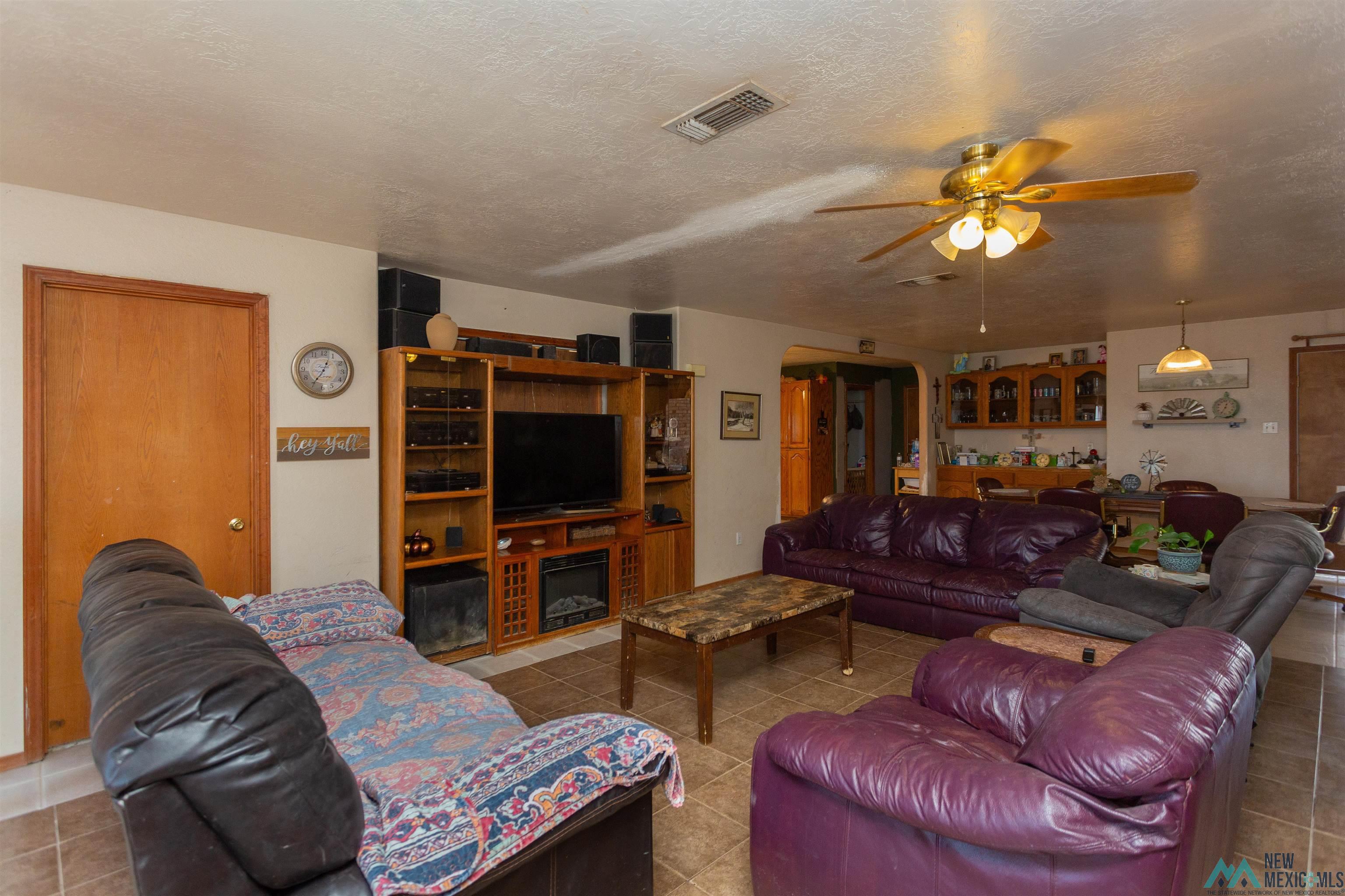 1206 W Mill Road, Artesia, New Mexico image 3