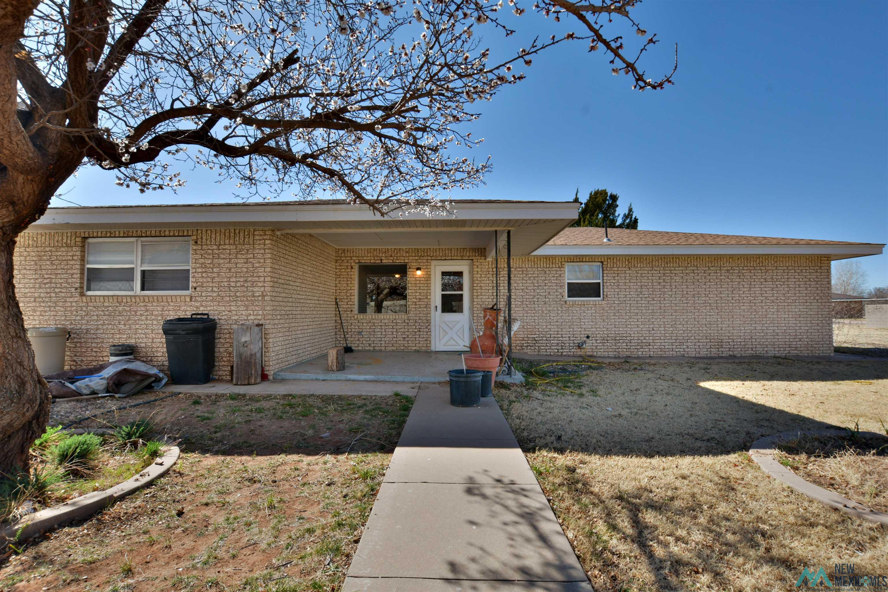 1909 S Main Place, Portales, New Mexico image 21