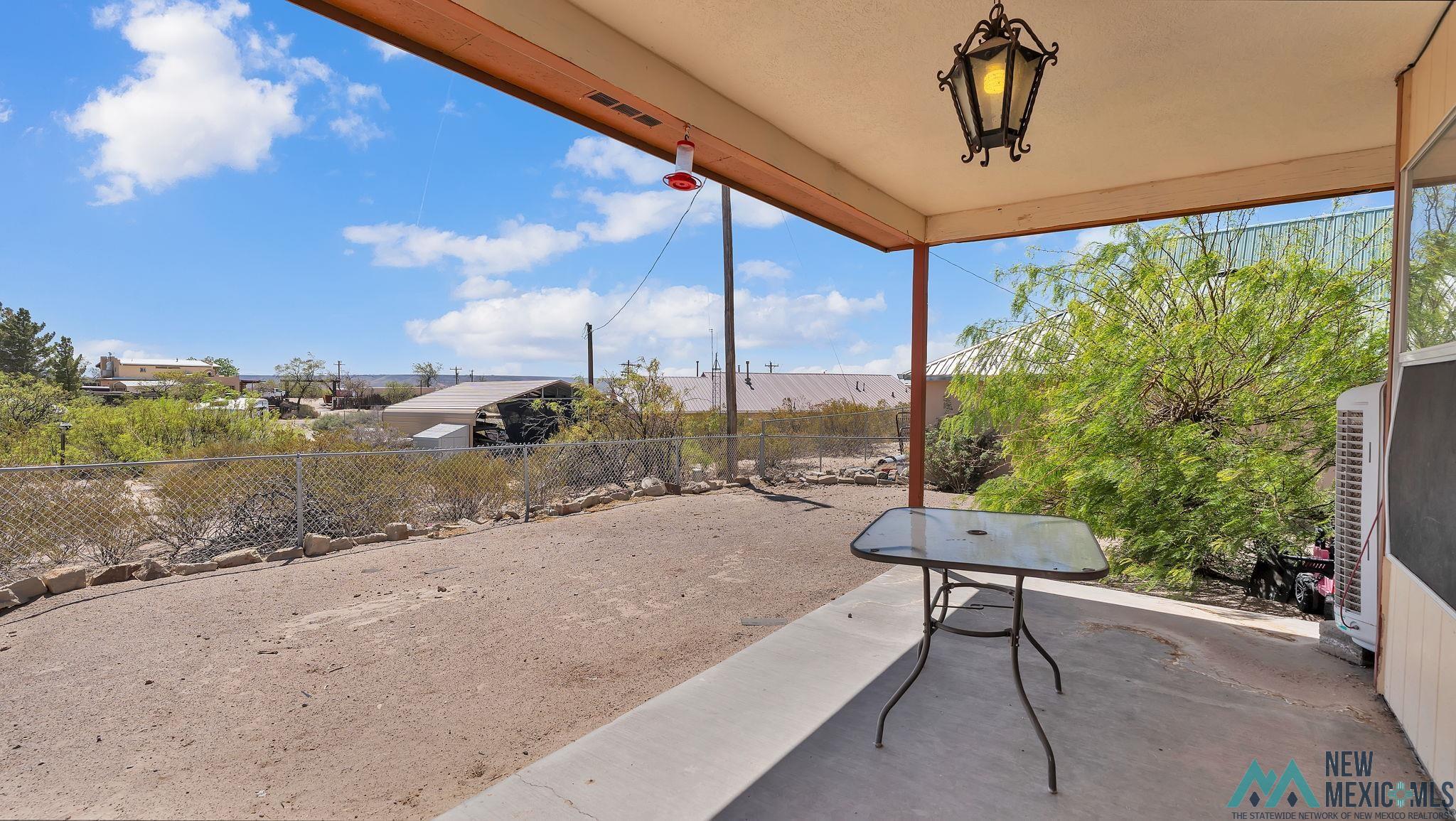 1109 Skyline Drive, Elephant Butte, Texas image 9