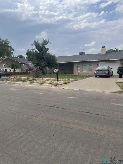 Homes For Sale - 3006 Mountain Drive<br/> Carlsbad, NM 88220