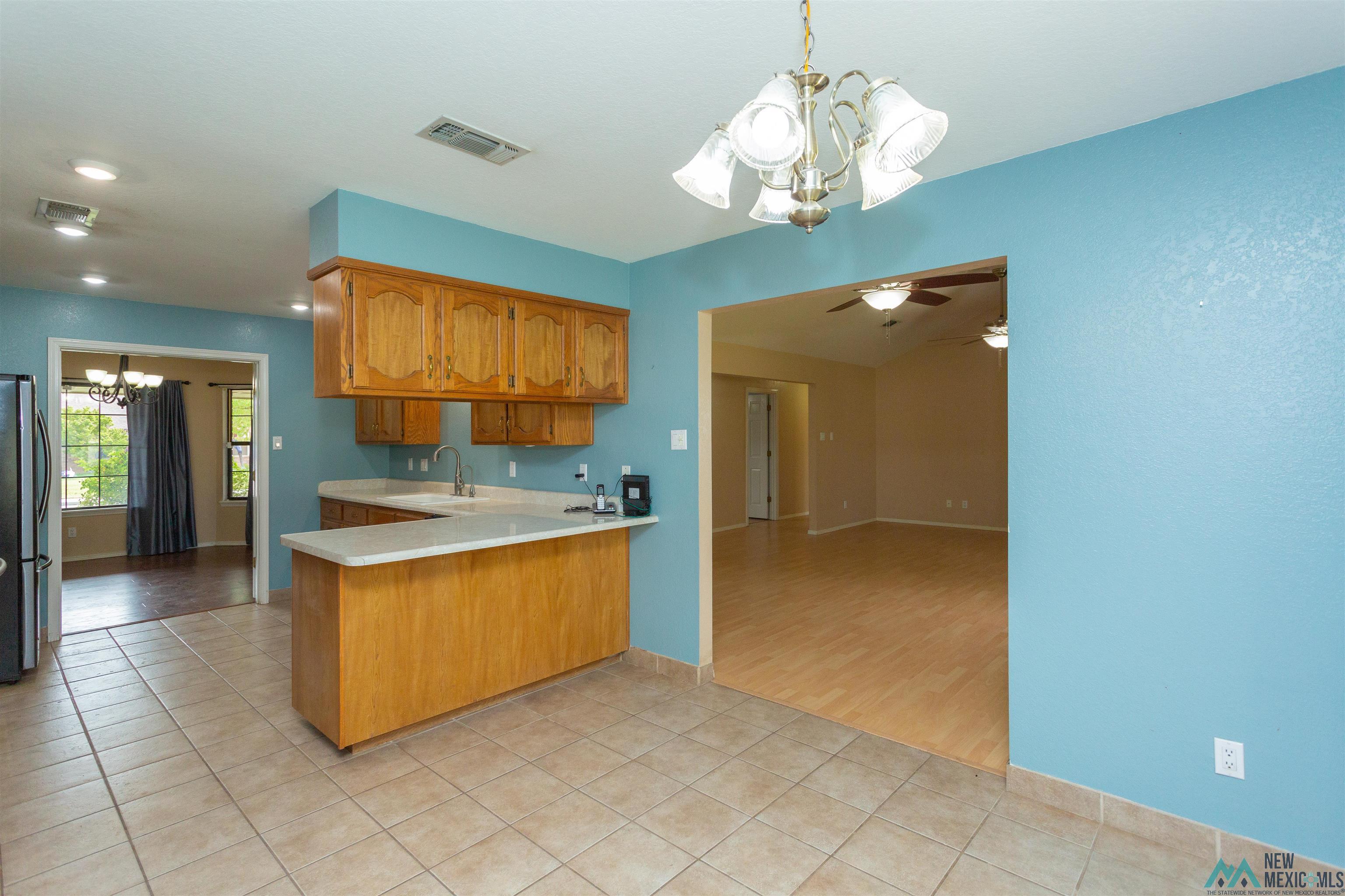 13 Cajun Court, Roswell, New Mexico image 7