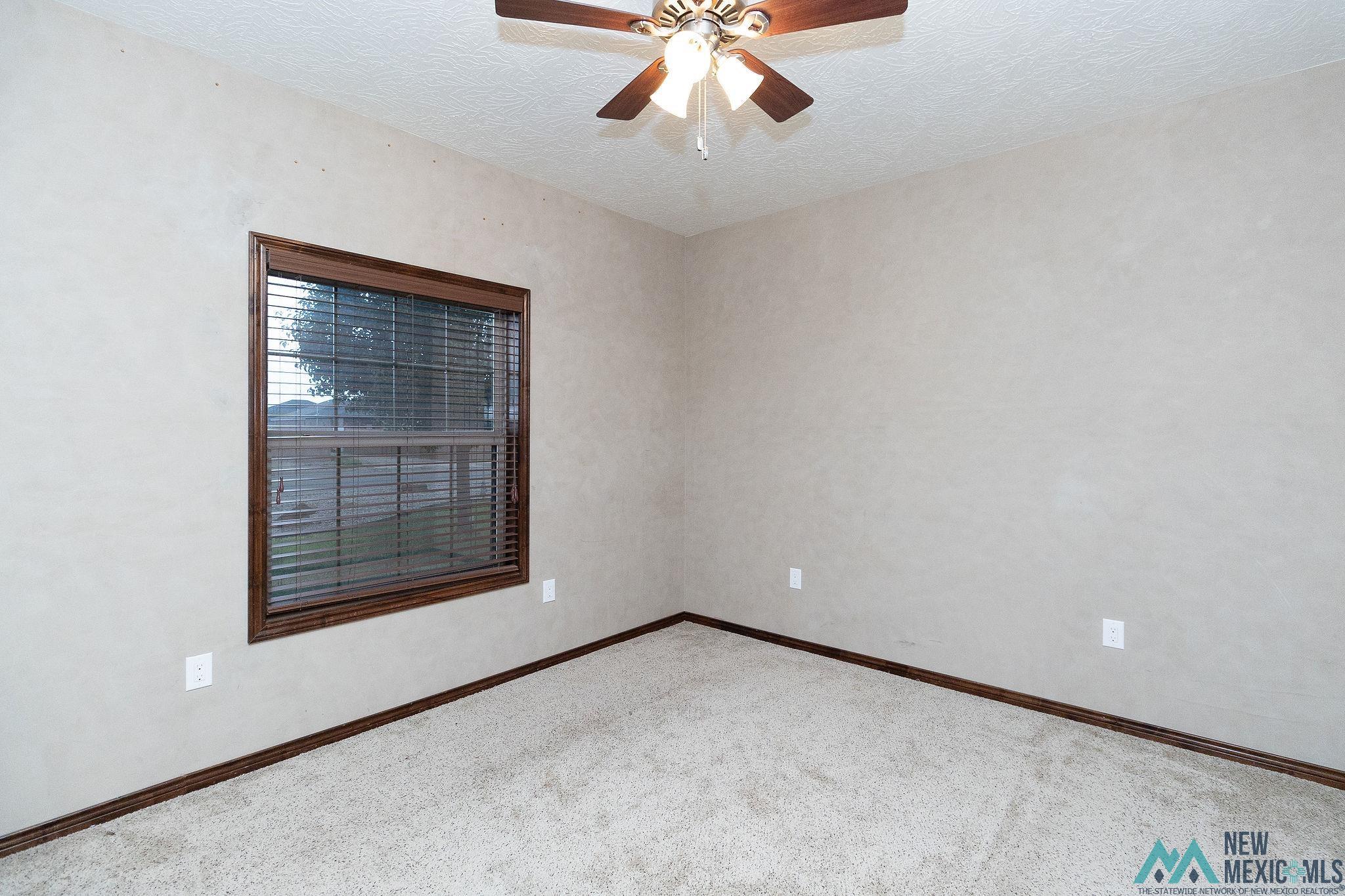 Clovis, New Mexico 88101, United States, 3 Bedrooms Bedrooms, ,3 BathroomsBathrooms,Residential,Pending,54074