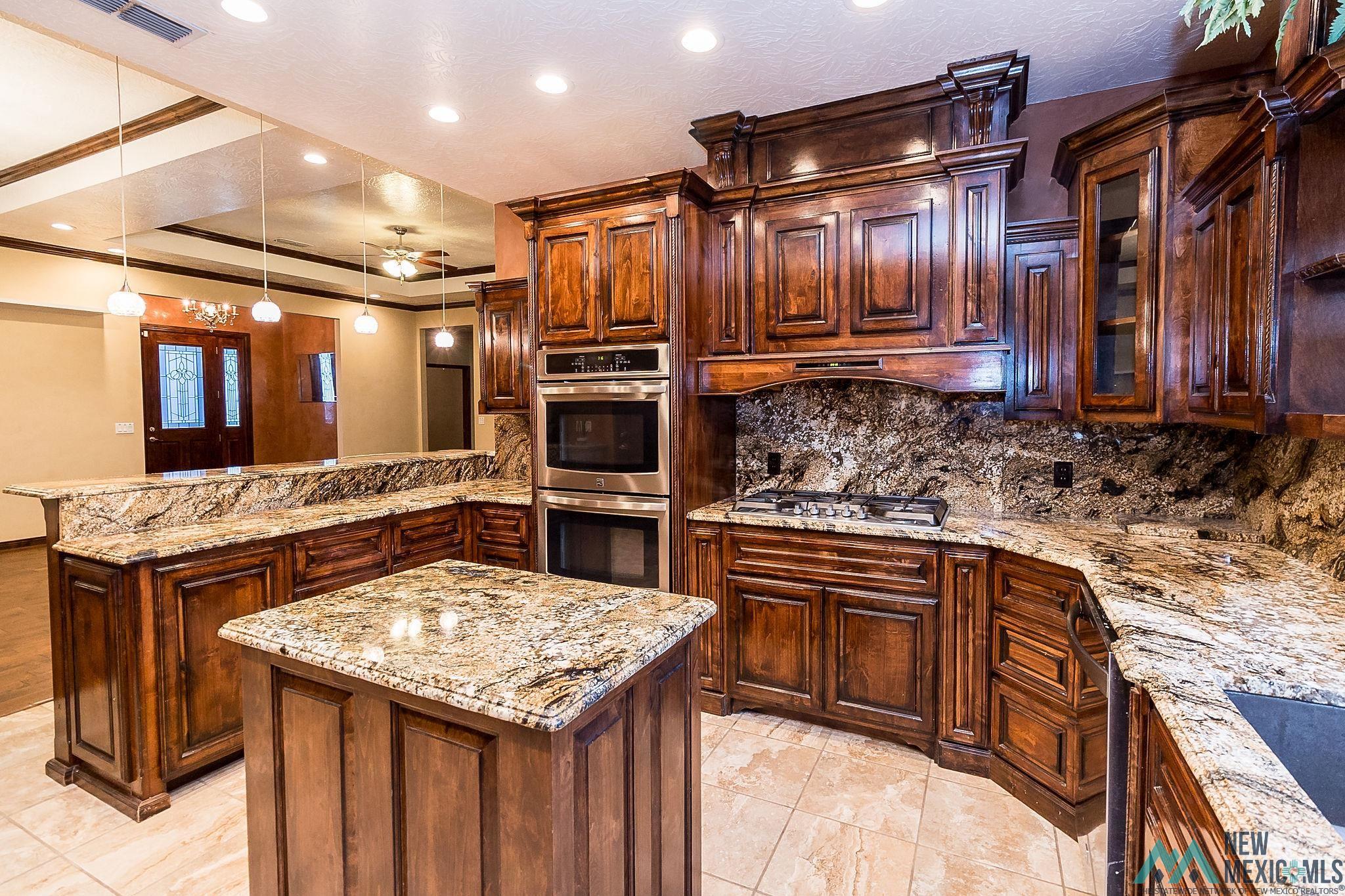 Clovis, New Mexico 88101, United States, 3 Bedrooms Bedrooms, ,3 BathroomsBathrooms,Residential,Pending,54074