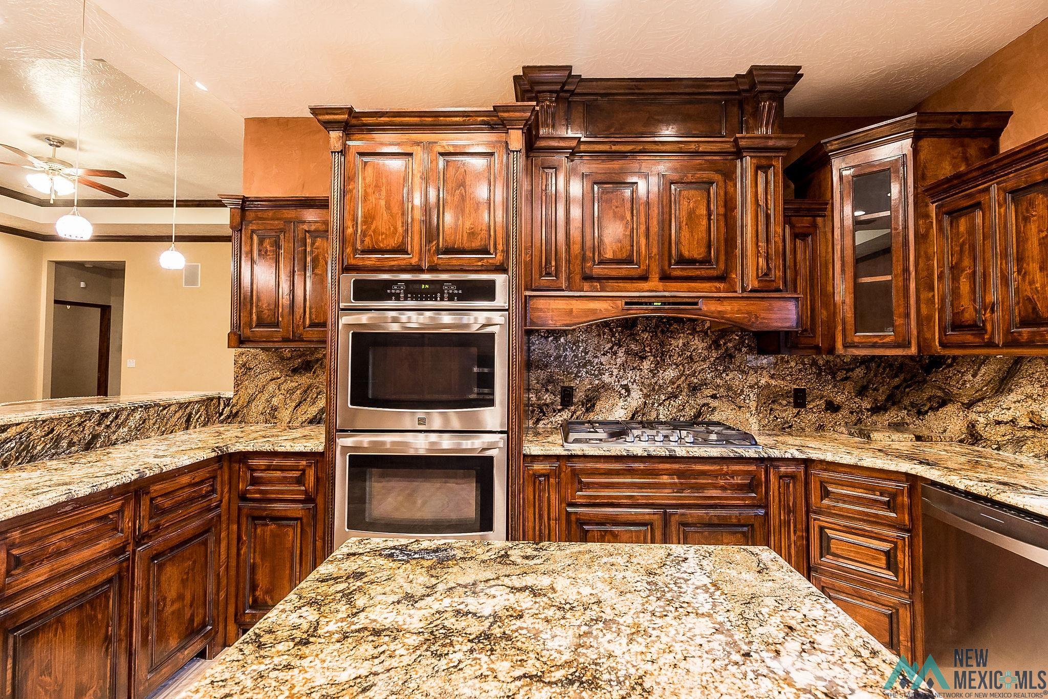 Clovis, New Mexico 88101, United States, 3 Bedrooms Bedrooms, ,3 BathroomsBathrooms,Residential,Pending,54074