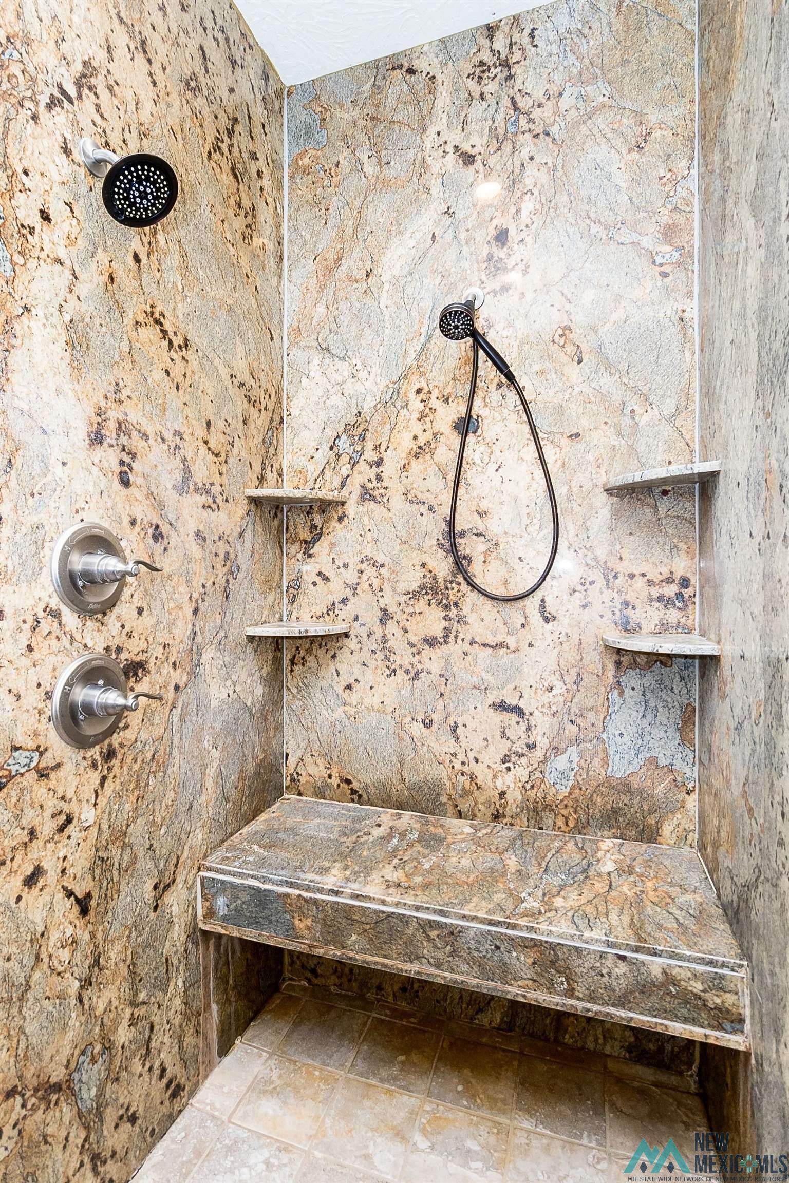 Clovis, New Mexico 88101, United States, 3 Bedrooms Bedrooms, ,3 BathroomsBathrooms,Residential,Pending,54074