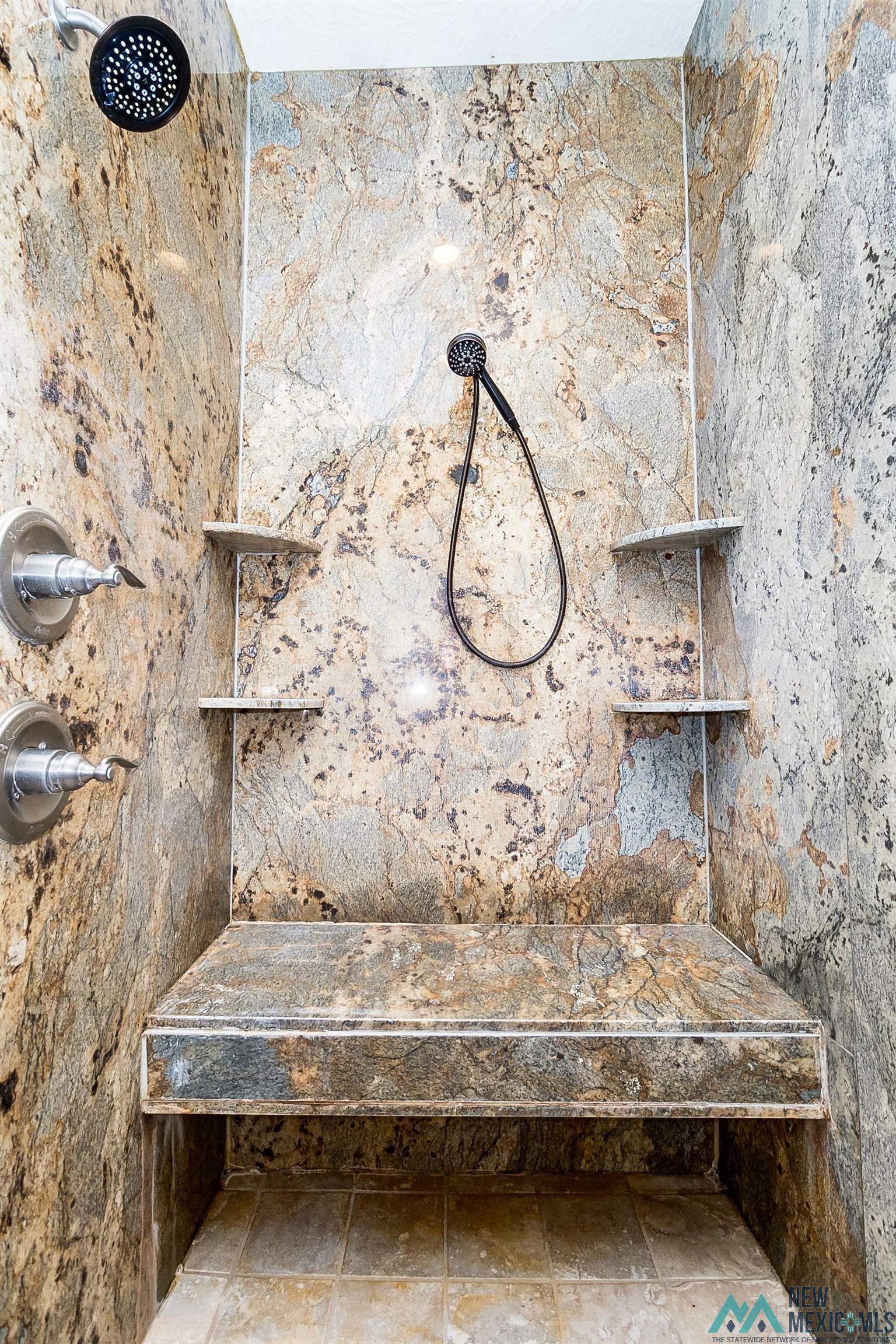 Clovis, New Mexico 88101, United States, 3 Bedrooms Bedrooms, ,3 BathroomsBathrooms,Residential,Pending,54074