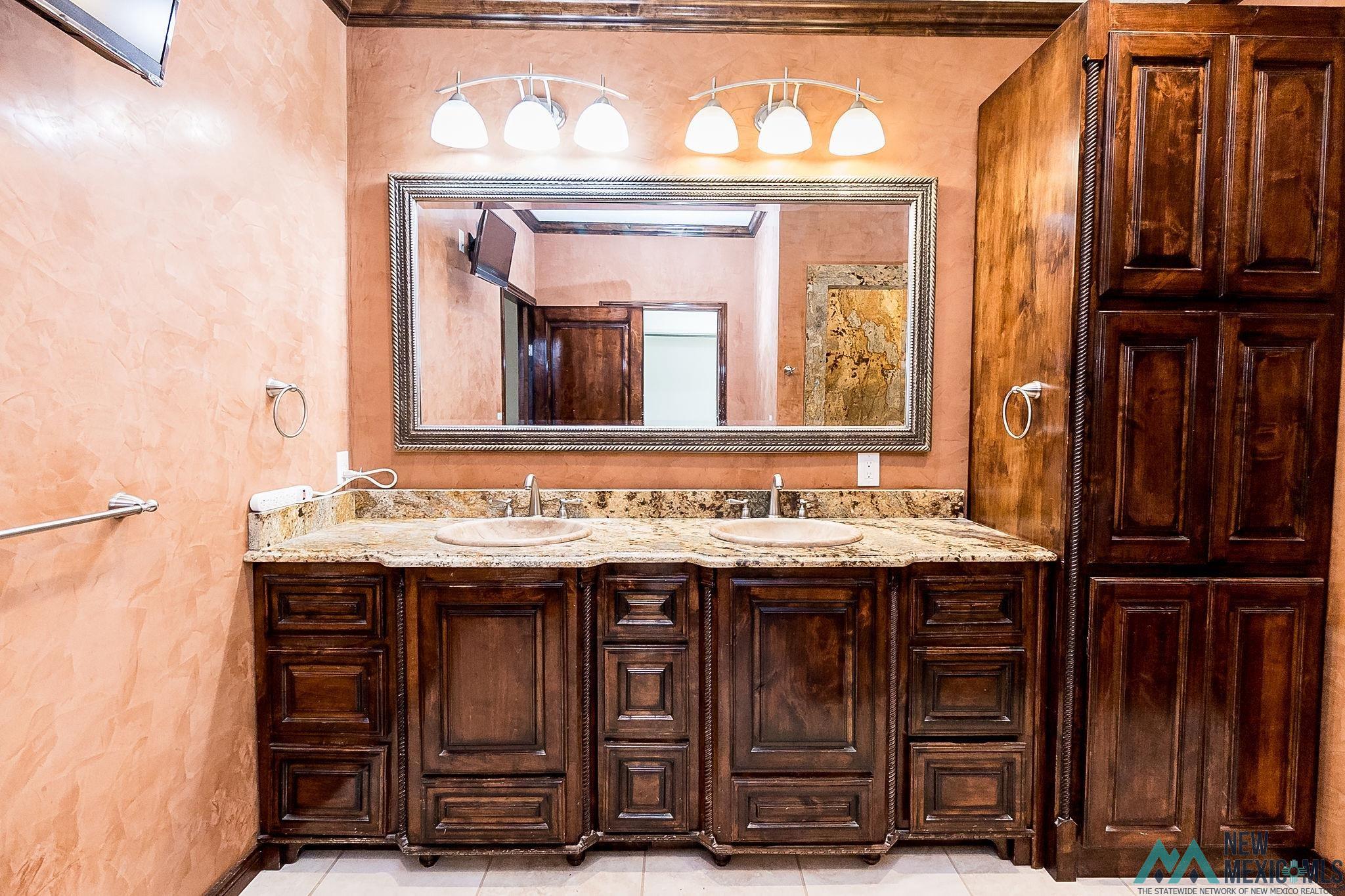 Clovis, New Mexico 88101, United States, 3 Bedrooms Bedrooms, ,3 BathroomsBathrooms,Residential,Pending,54074