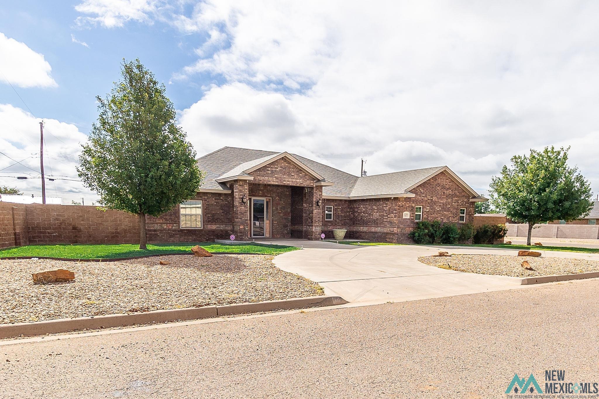 Clovis, New Mexico 88101, United States, 3 Bedrooms Bedrooms, ,3 BathroomsBathrooms,Residential,Pending,54074