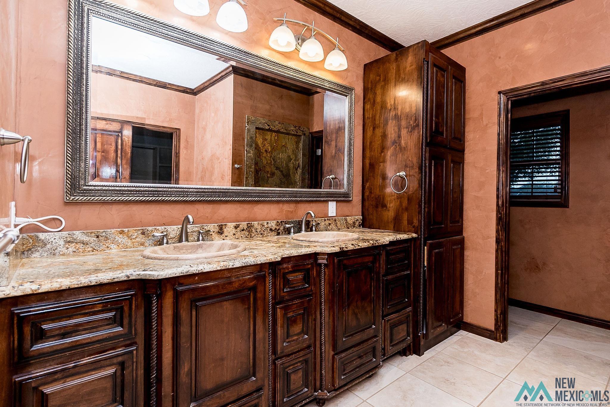 Clovis, New Mexico 88101, United States, 3 Bedrooms Bedrooms, ,3 BathroomsBathrooms,Residential,Pending,54074