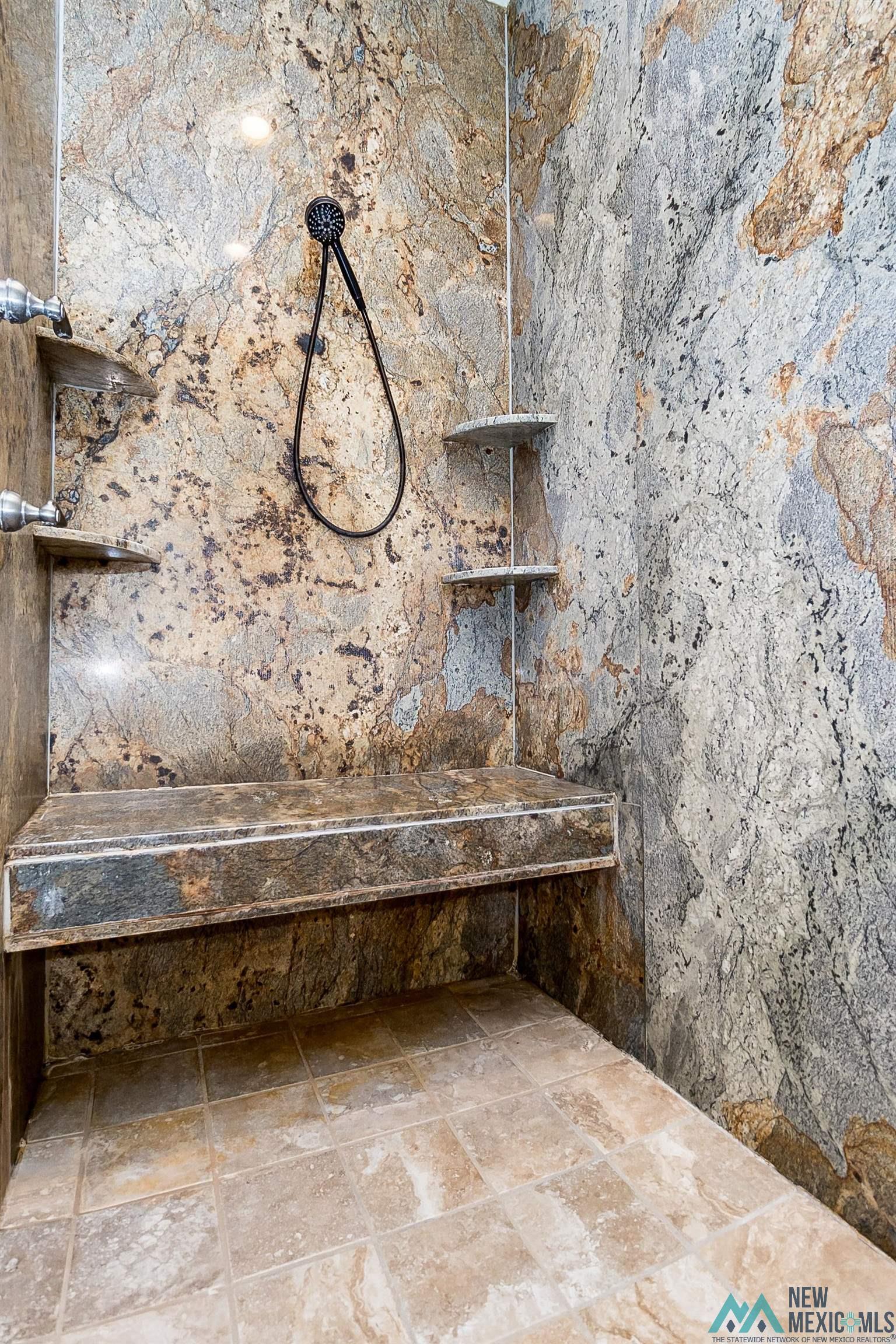 Clovis, New Mexico 88101, United States, 3 Bedrooms Bedrooms, ,3 BathroomsBathrooms,Residential,Pending,54074