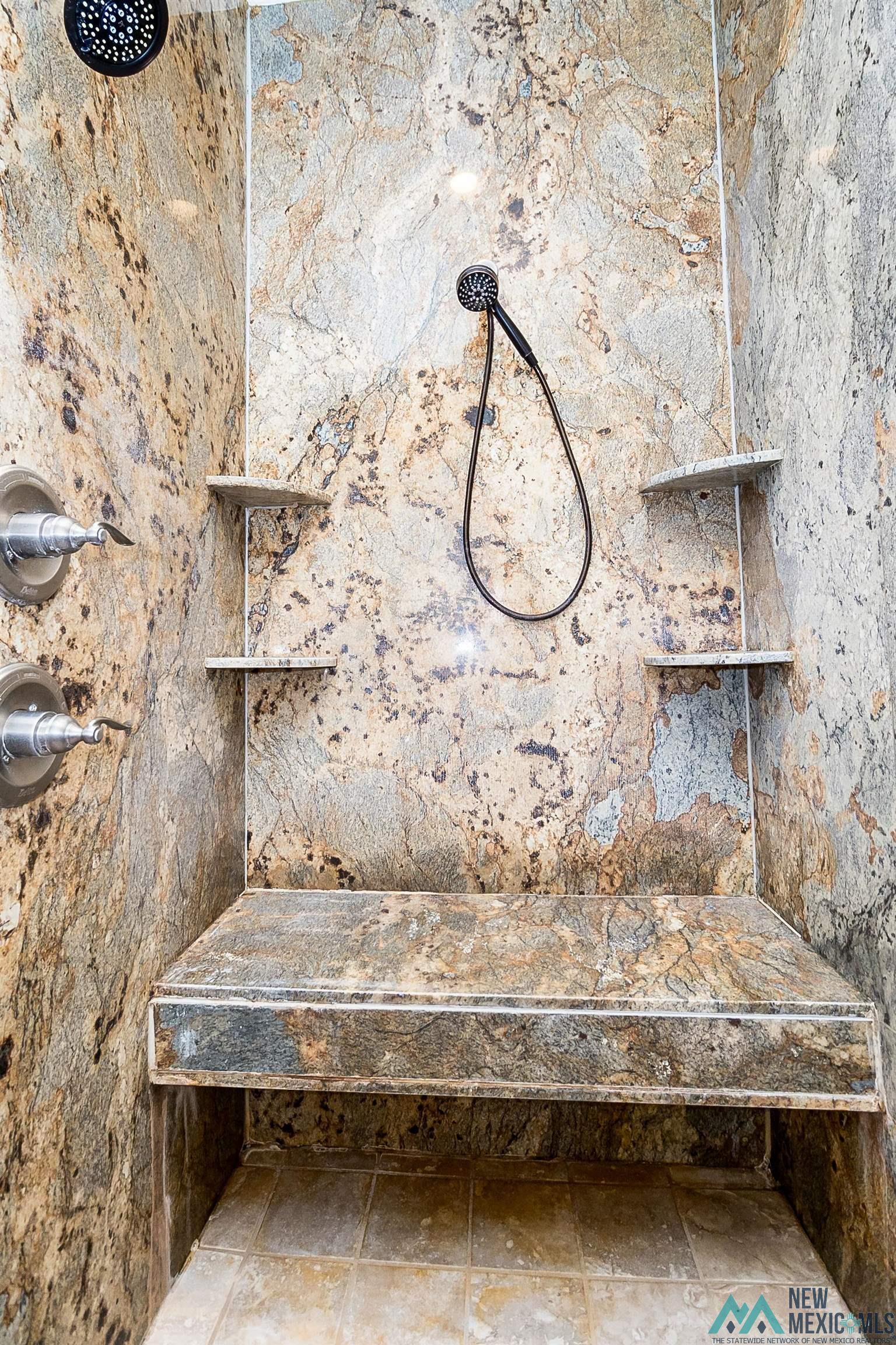 Clovis, New Mexico 88101, United States, 3 Bedrooms Bedrooms, ,3 BathroomsBathrooms,Residential,Pending,54074