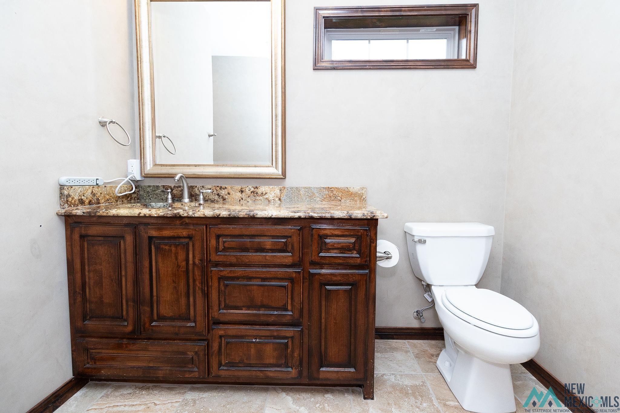 Clovis, New Mexico 88101, United States, 3 Bedrooms Bedrooms, ,3 BathroomsBathrooms,Residential,Pending,54074