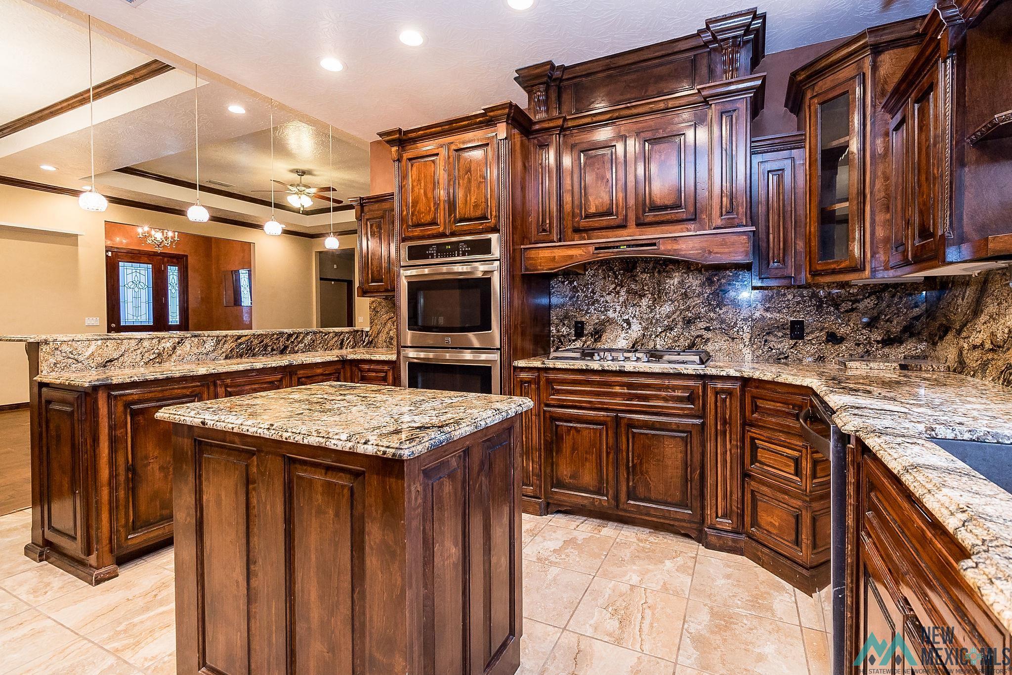 Clovis, New Mexico 88101, United States, 3 Bedrooms Bedrooms, ,3 BathroomsBathrooms,Residential,Pending,54074