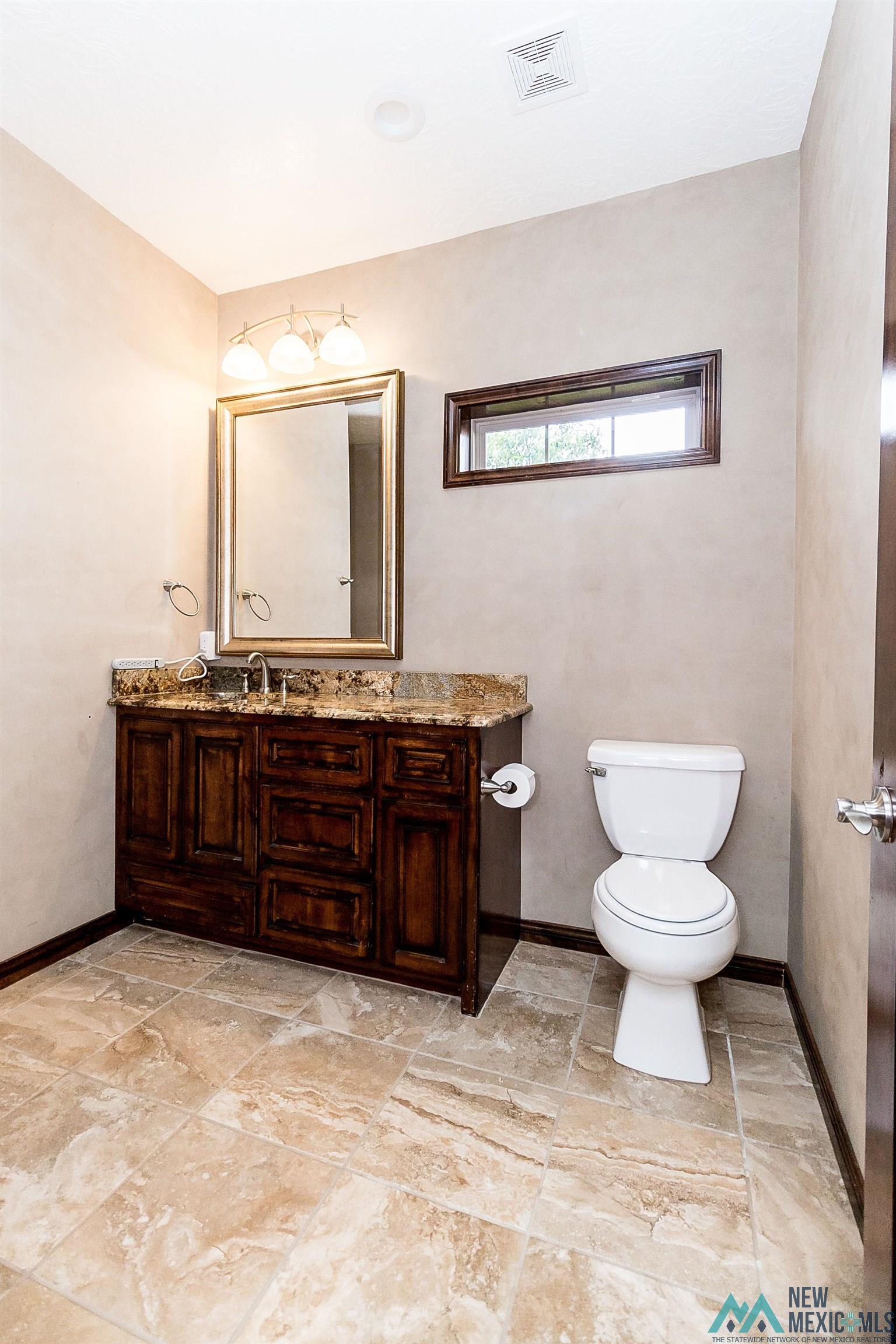 Clovis, New Mexico 88101, United States, 3 Bedrooms Bedrooms, ,3 BathroomsBathrooms,Residential,Pending,54074