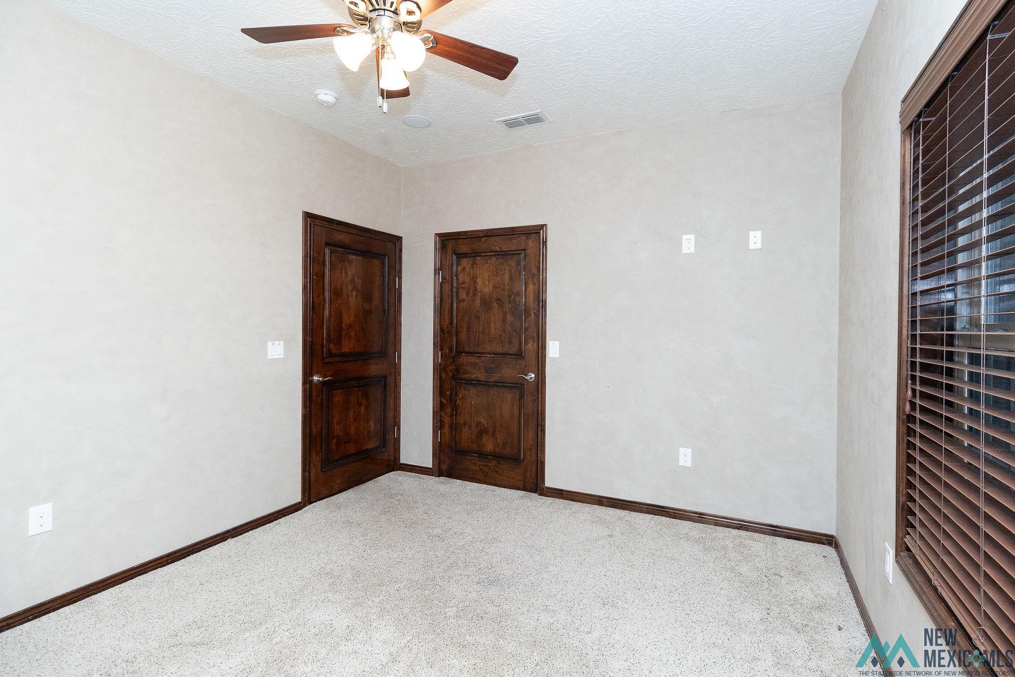 Clovis, New Mexico 88101, United States, 3 Bedrooms Bedrooms, ,3 BathroomsBathrooms,Residential,Pending,54074