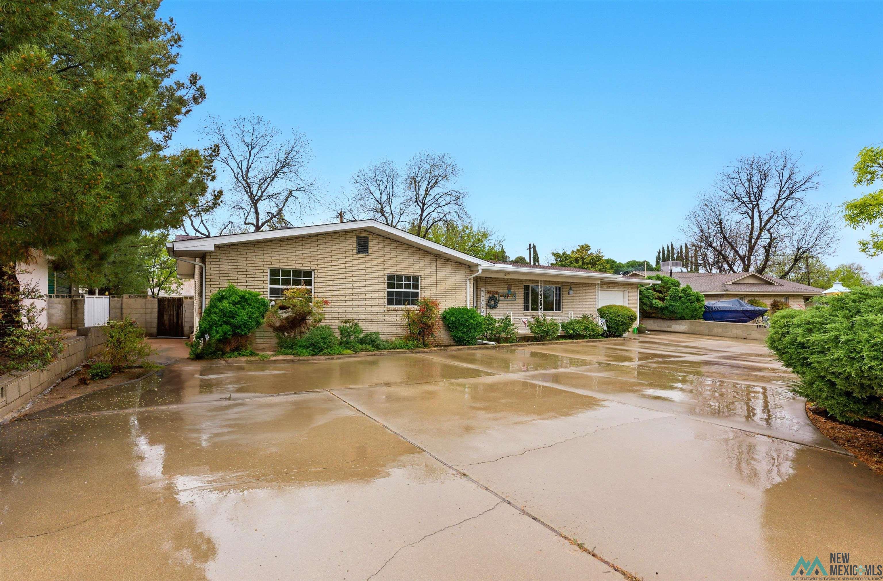 1305 W Thomas Street, Carlsbad, New Mexico image 3