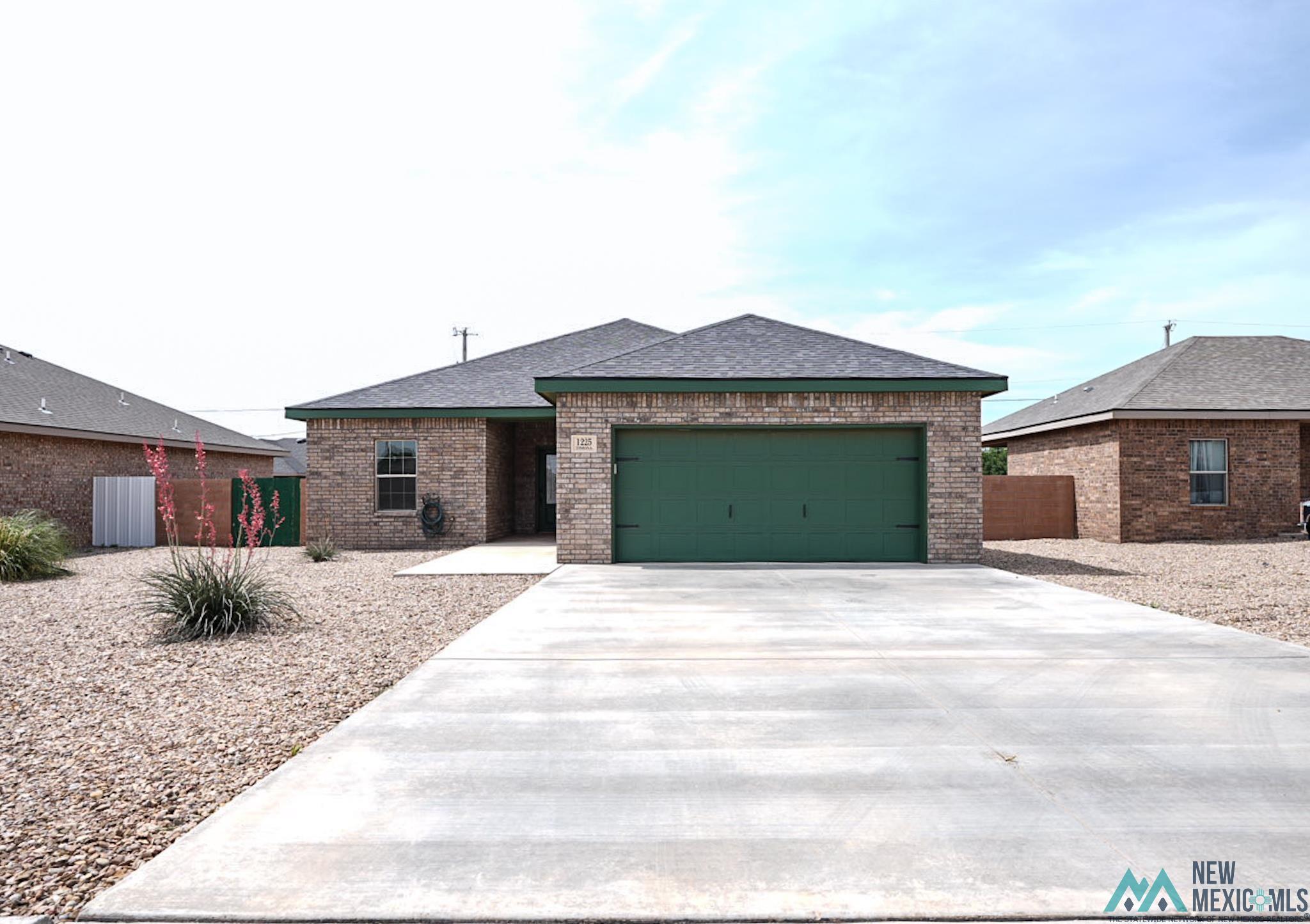 1225 N Timona Drive, Clovis, Texas image 2