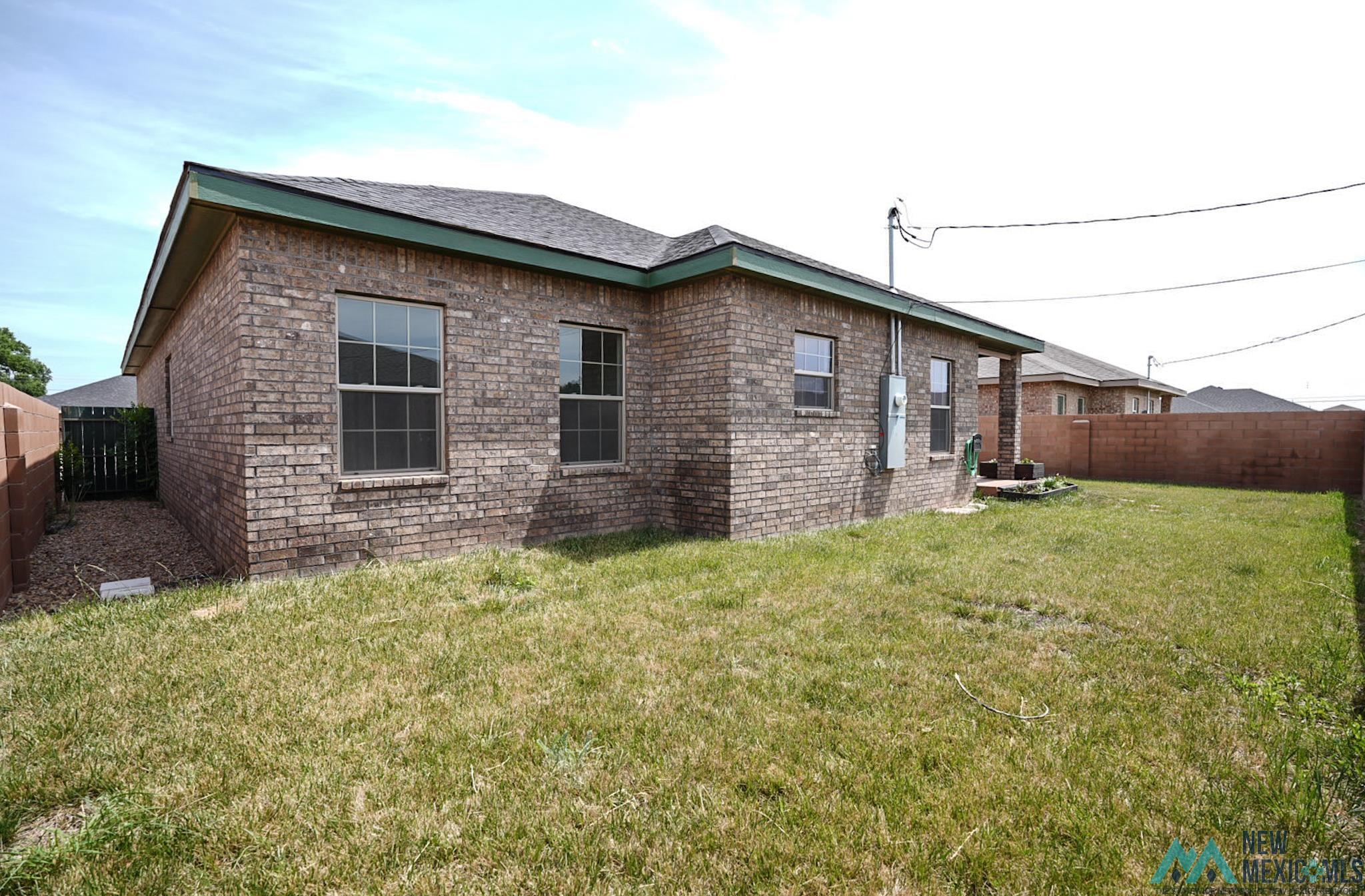 1225 N Timona Drive, Clovis, Texas image 31