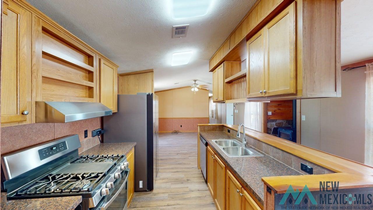 4550 Sundown Rd Se Rd, Deming, Texas image 9