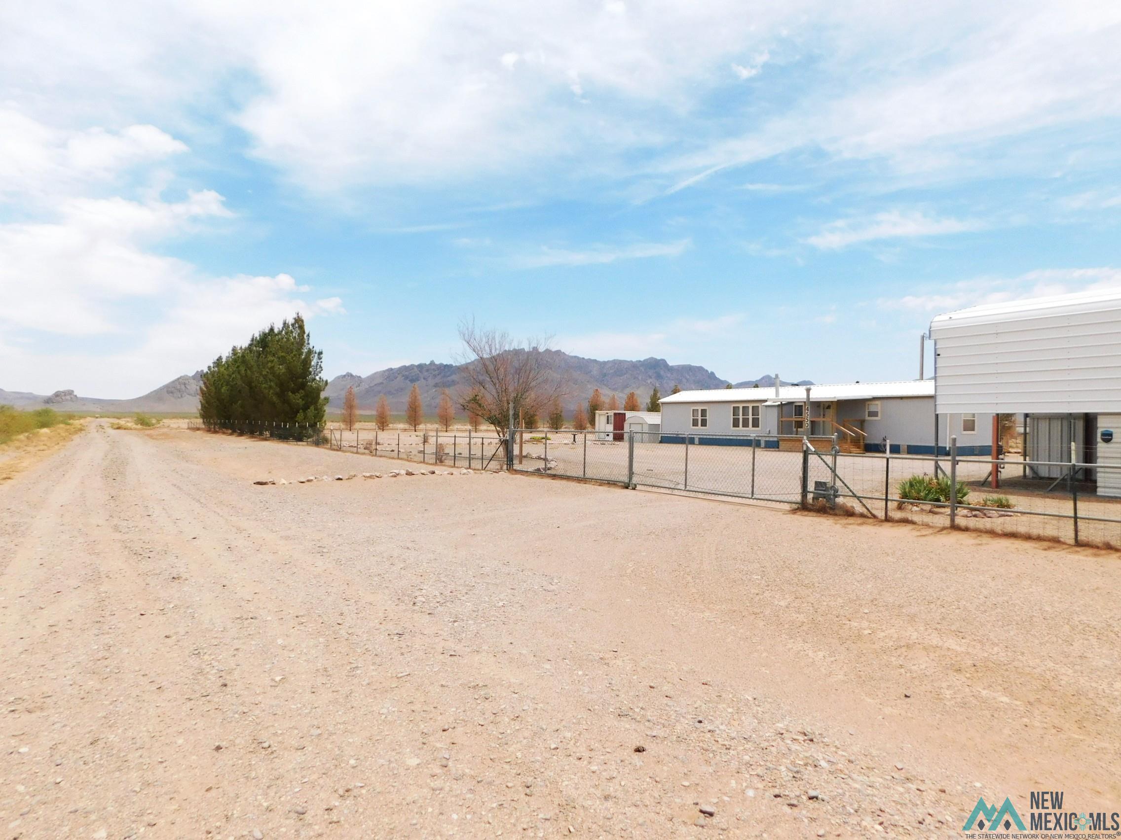 4550 Sundown Rd Se Rd, Deming, Texas image 3